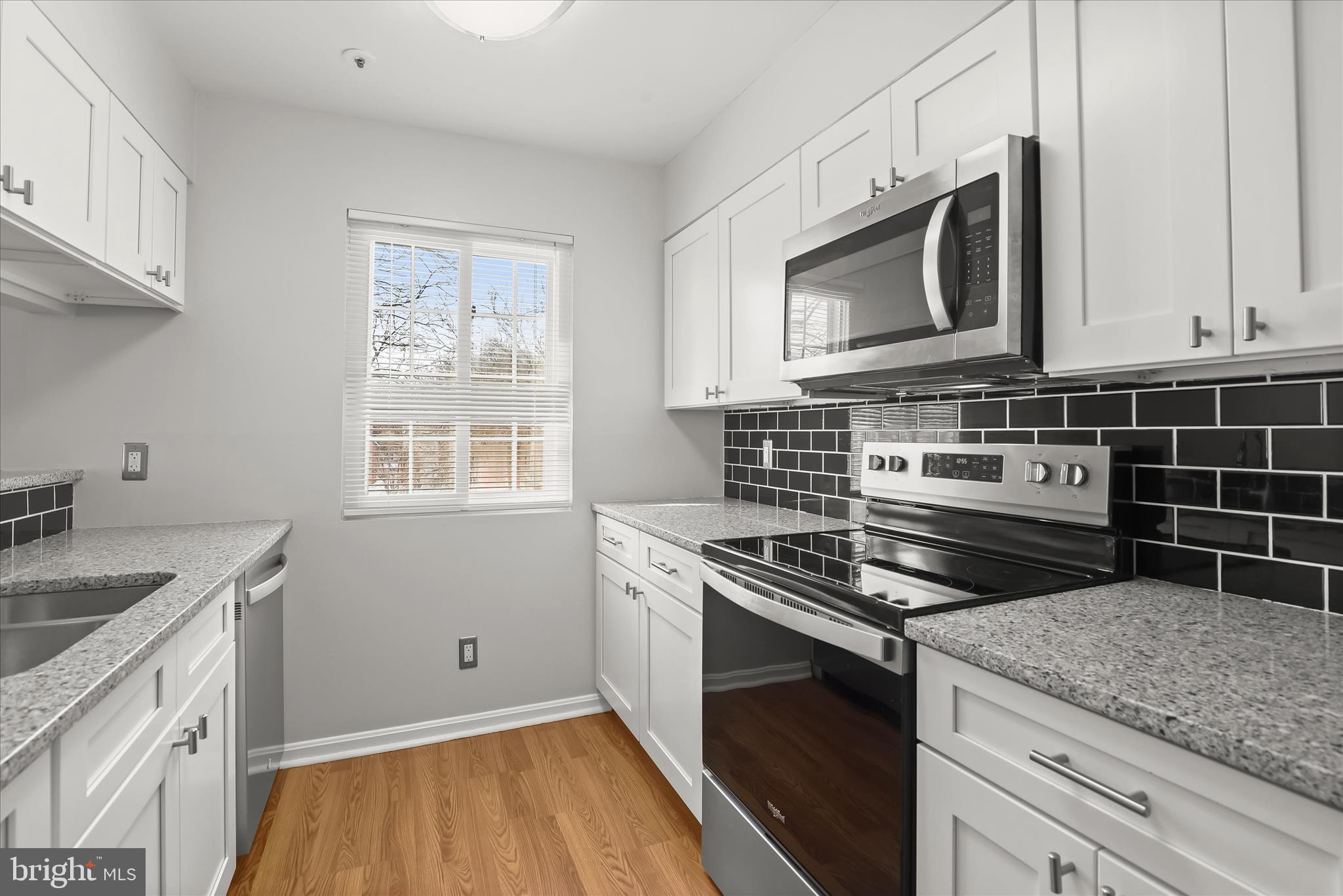 HEATHERFIELD CONDOS - Residential