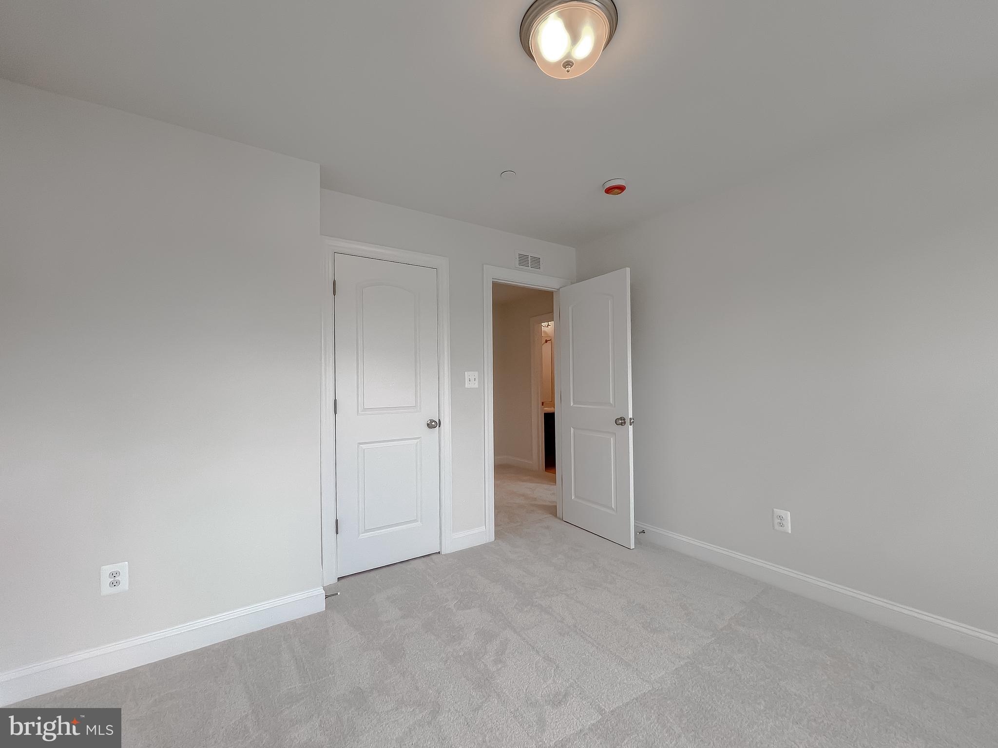 MEADOWS AT TOWN RUN II - Residential