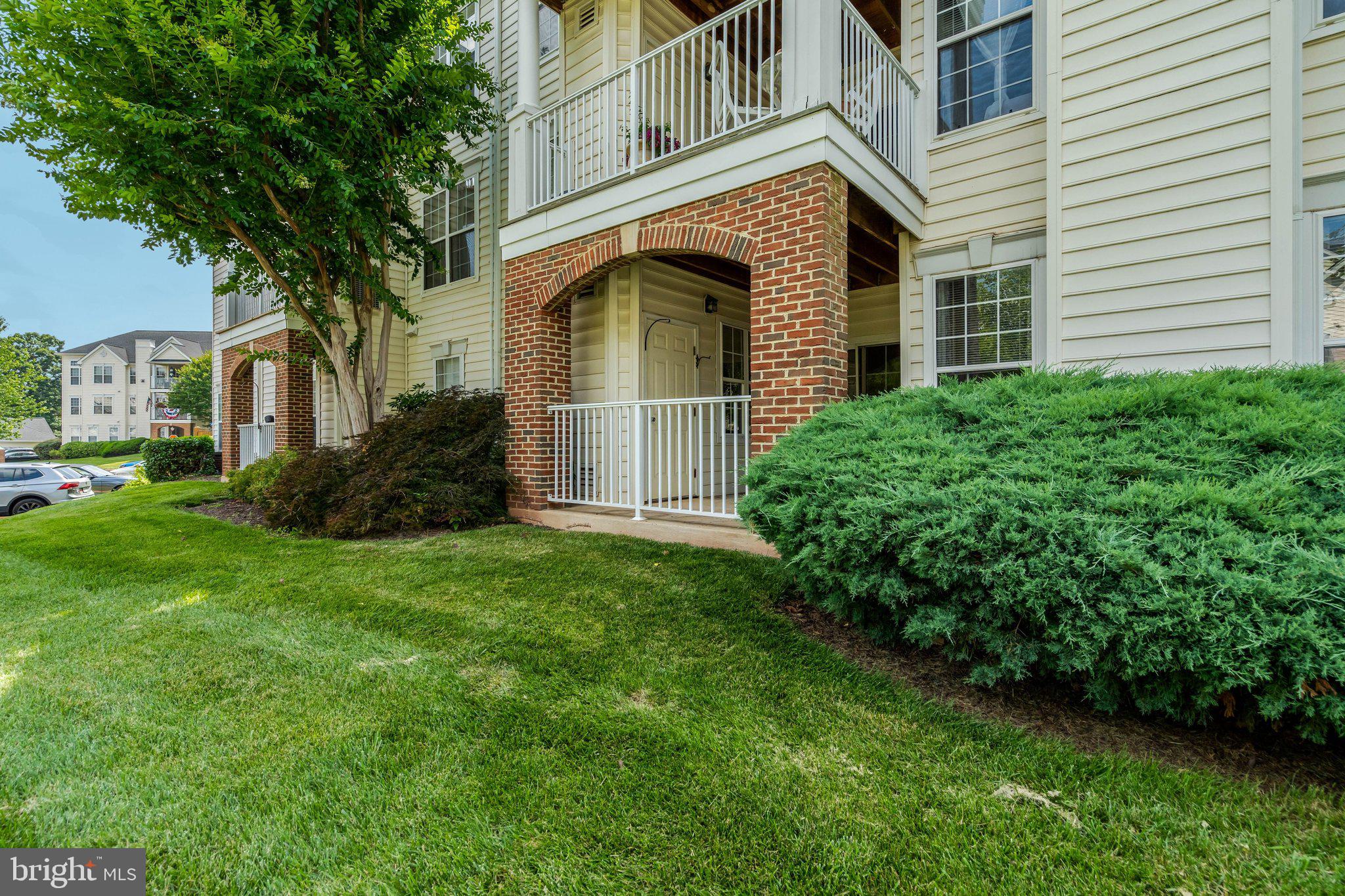 25230 POND VIEW SQUARE 102