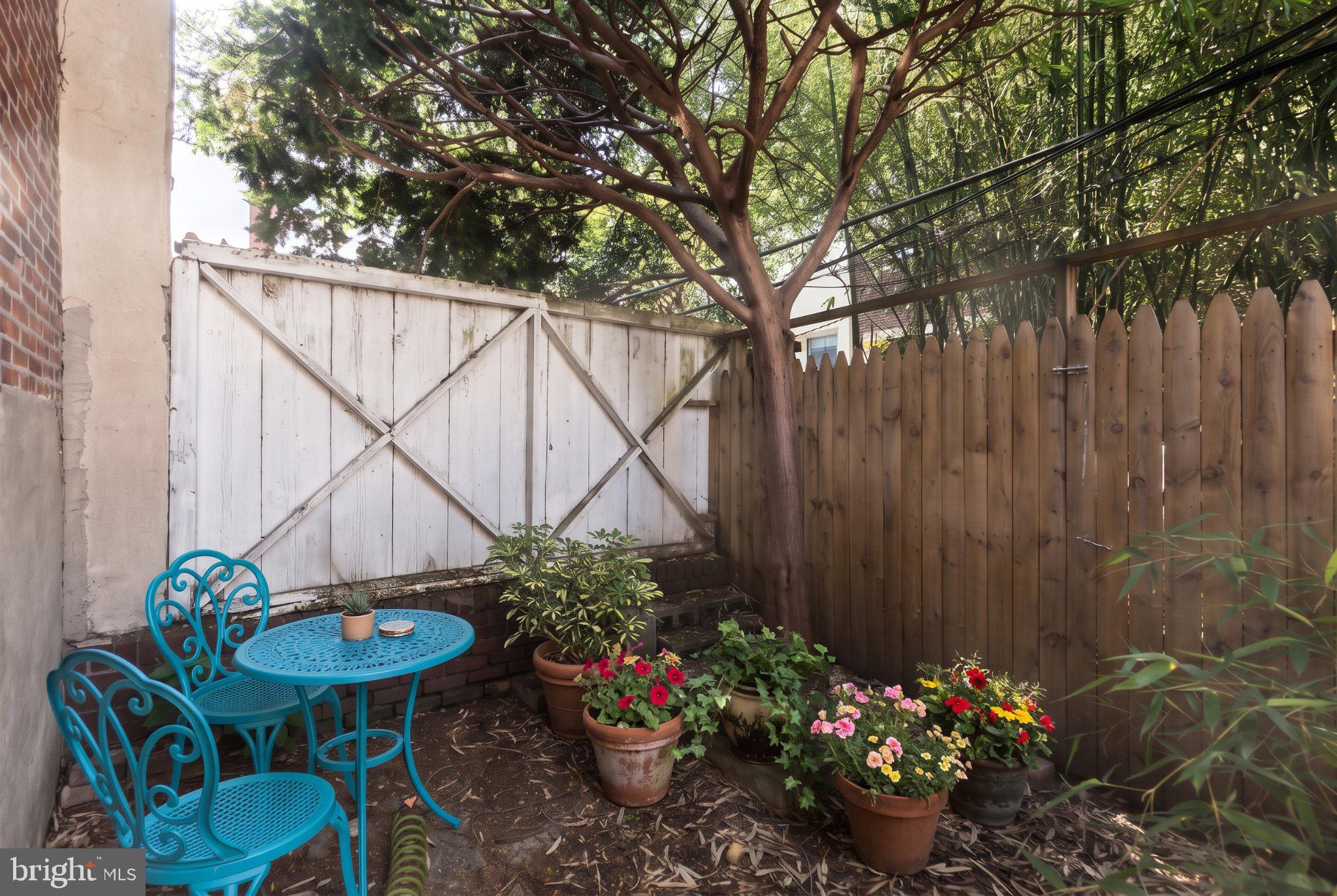 2408 MANNING STREET