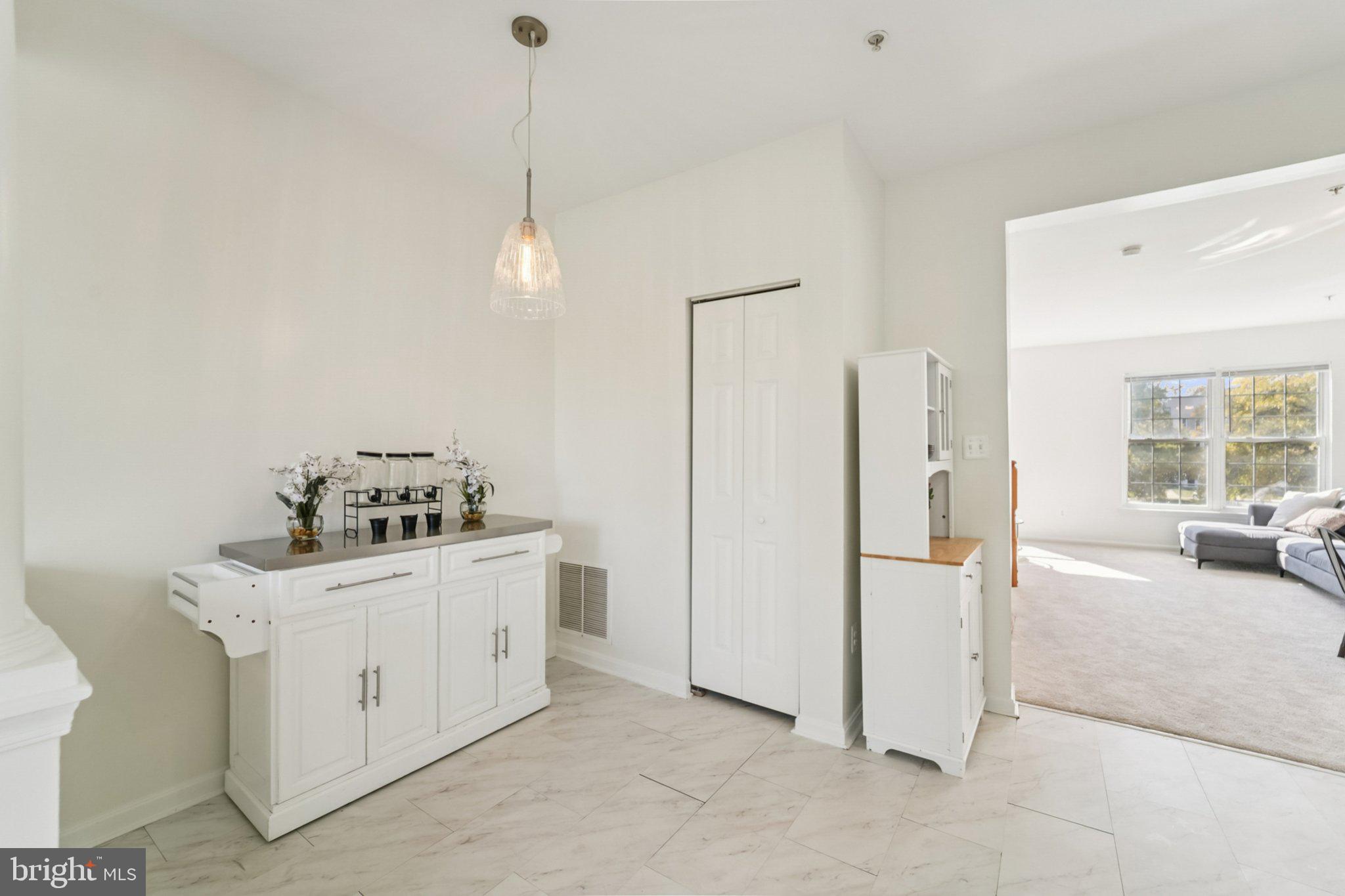 CROFTON FARMS - Residential