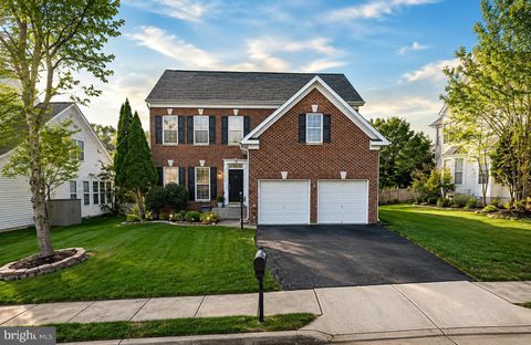 Photo of 1603 Chickasaw Place NE, LEESBURG, VA 20176 (MLS # VALO2130278)