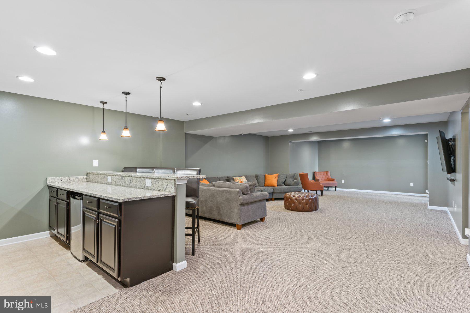 LINDEN GROVE - Residential