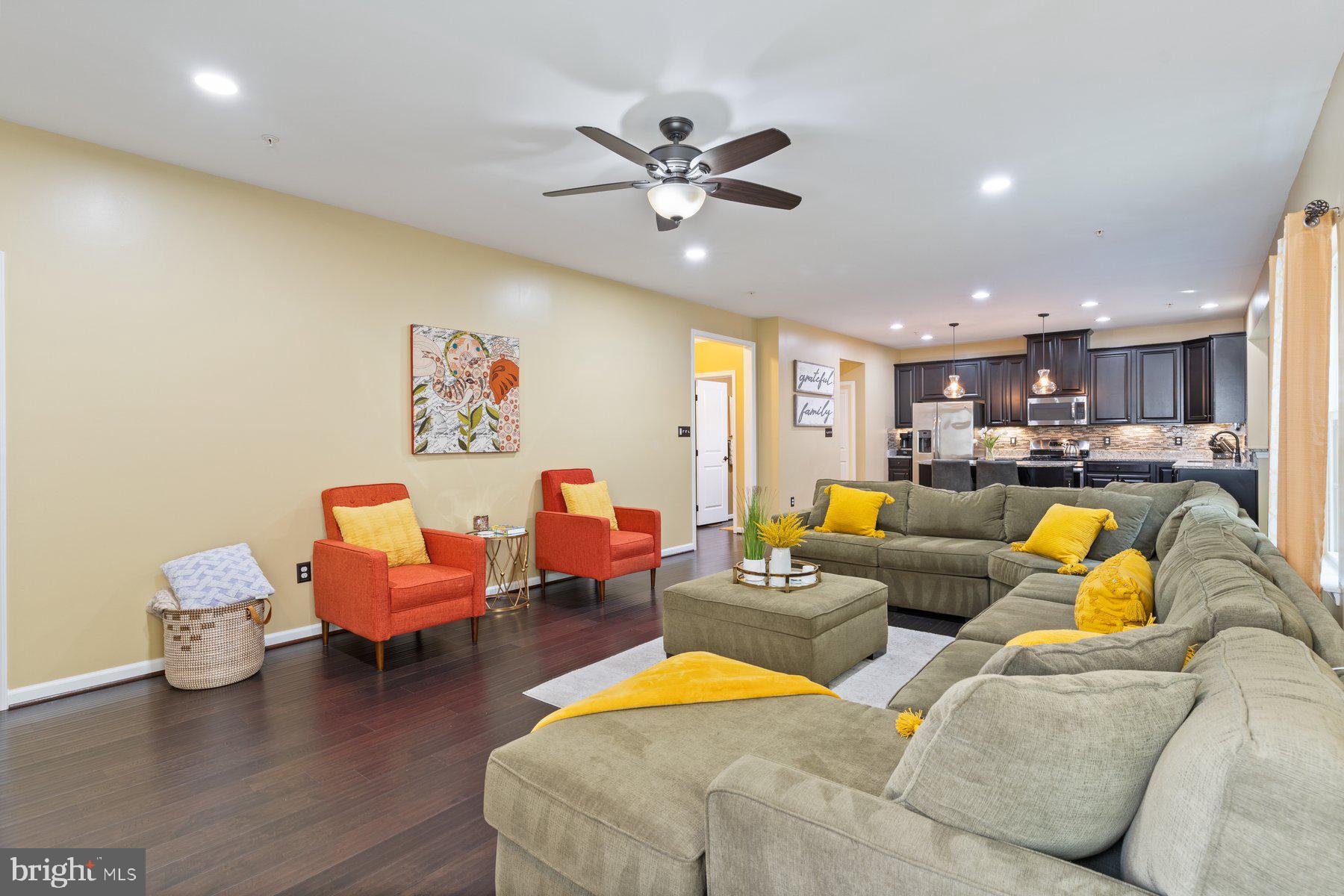 LINDEN GROVE - Residential