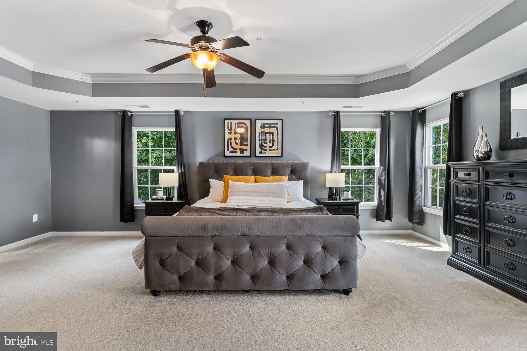 LINDEN GROVE - Residential