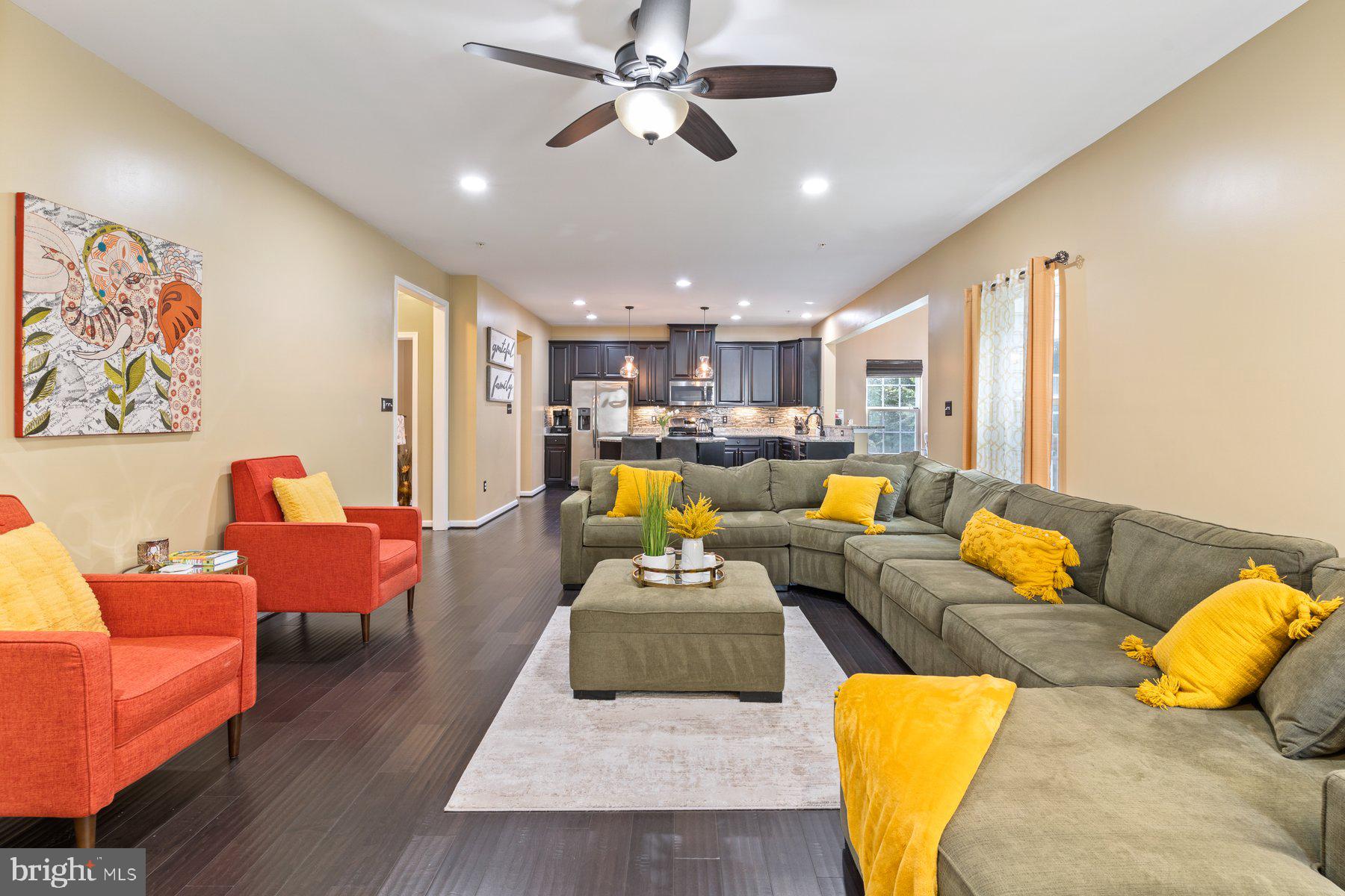 LINDEN GROVE - Residential