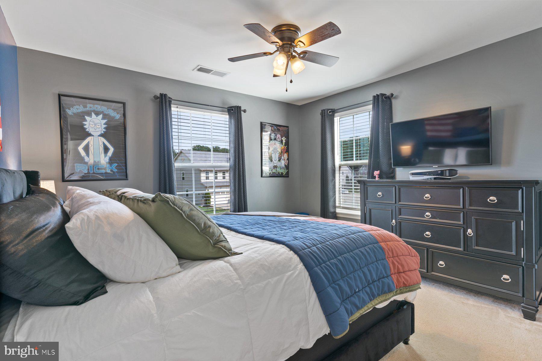 LINDEN GROVE - Residential