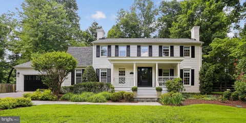 Photo of 11220 Willowbrook Drive, POTOMAC, MD 20854 (MLS # MDMC2240218)