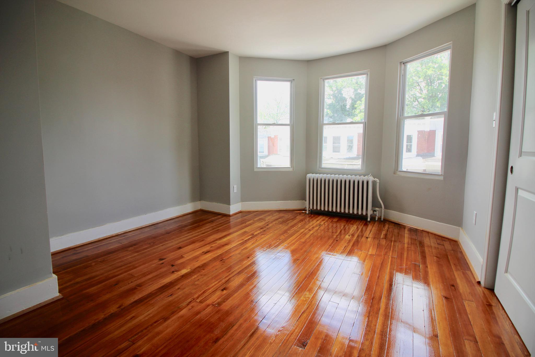 WEST OAK LANE - Residential