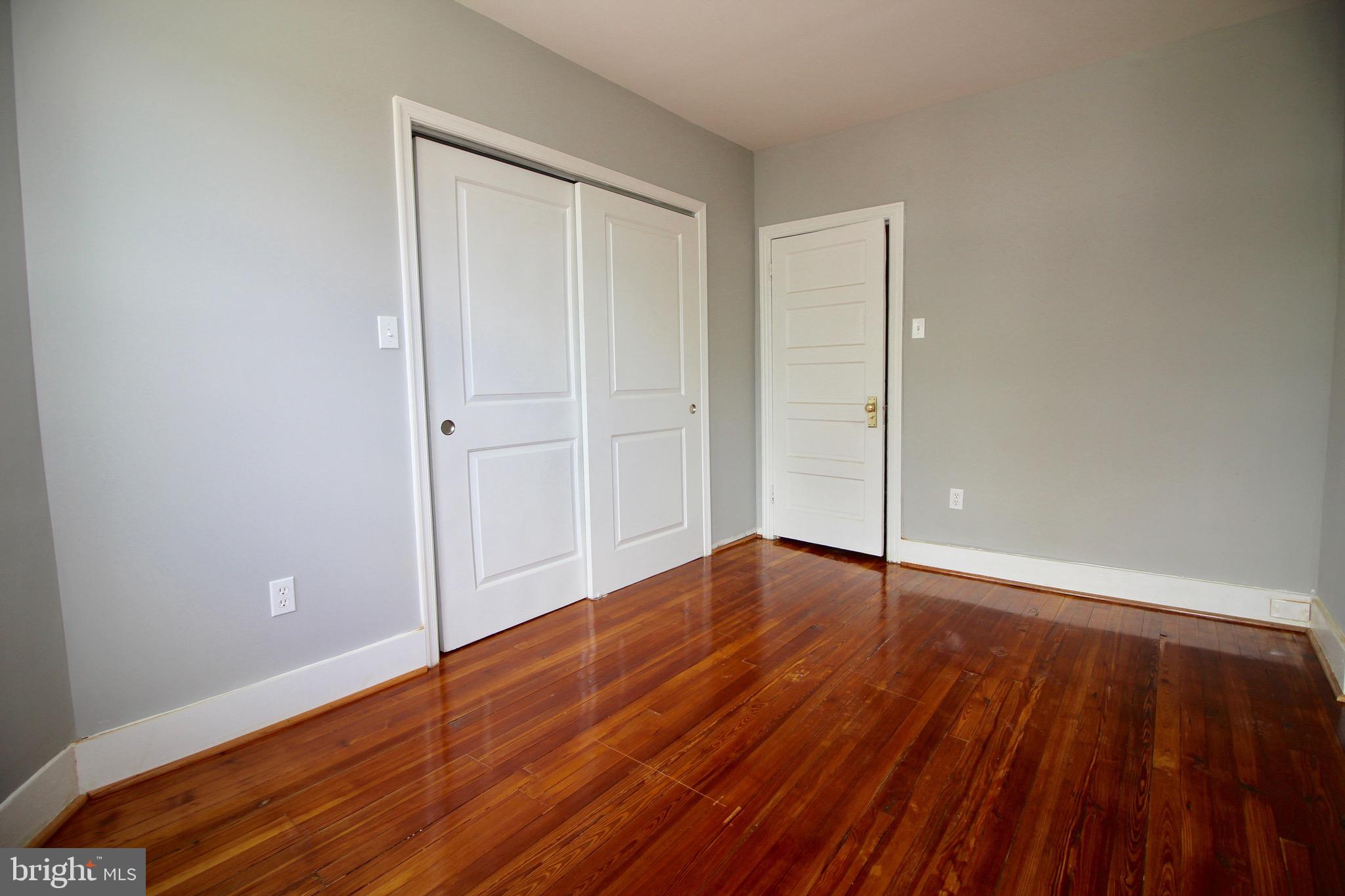 WEST OAK LANE - Residential