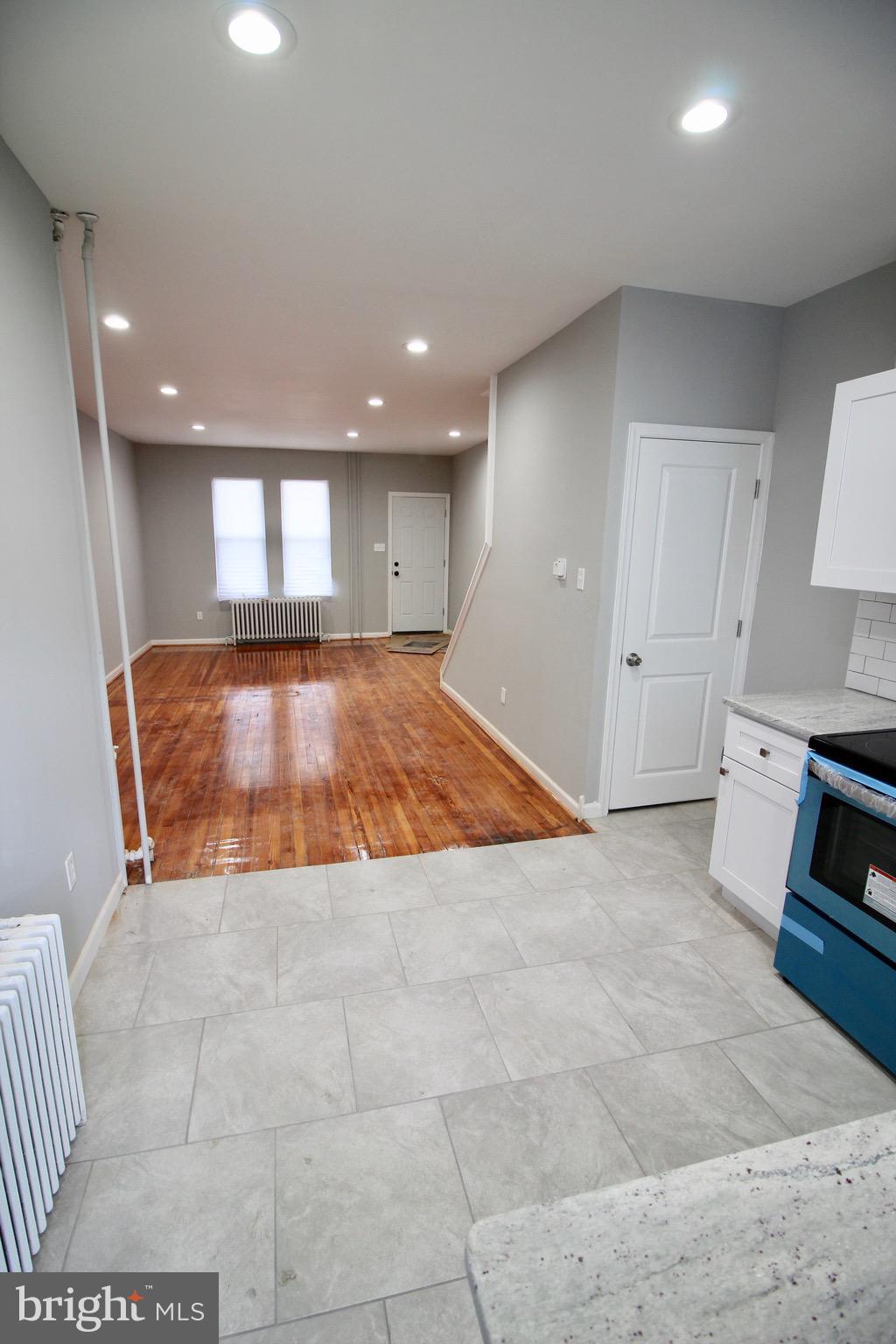 WEST OAK LANE - Residential