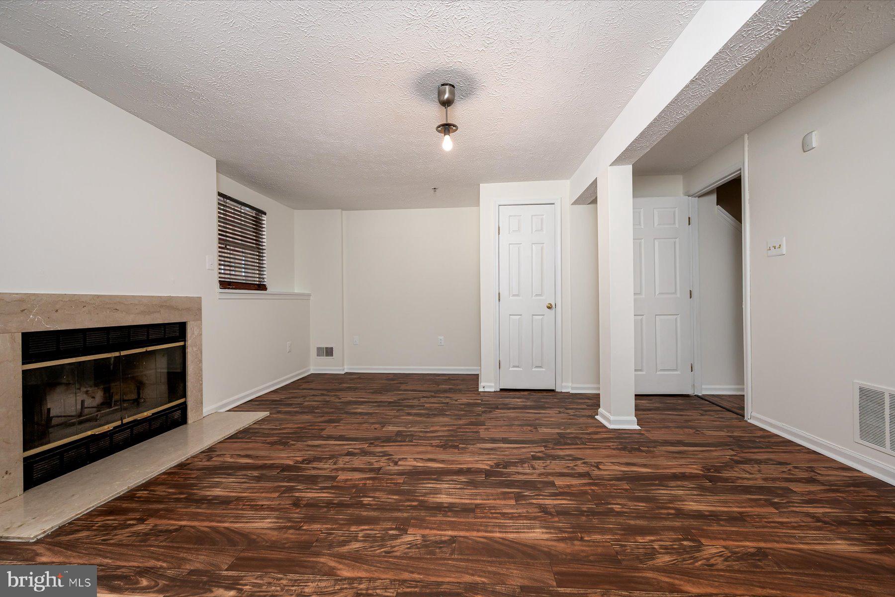 THE TIERS OF WALDEN - Residential