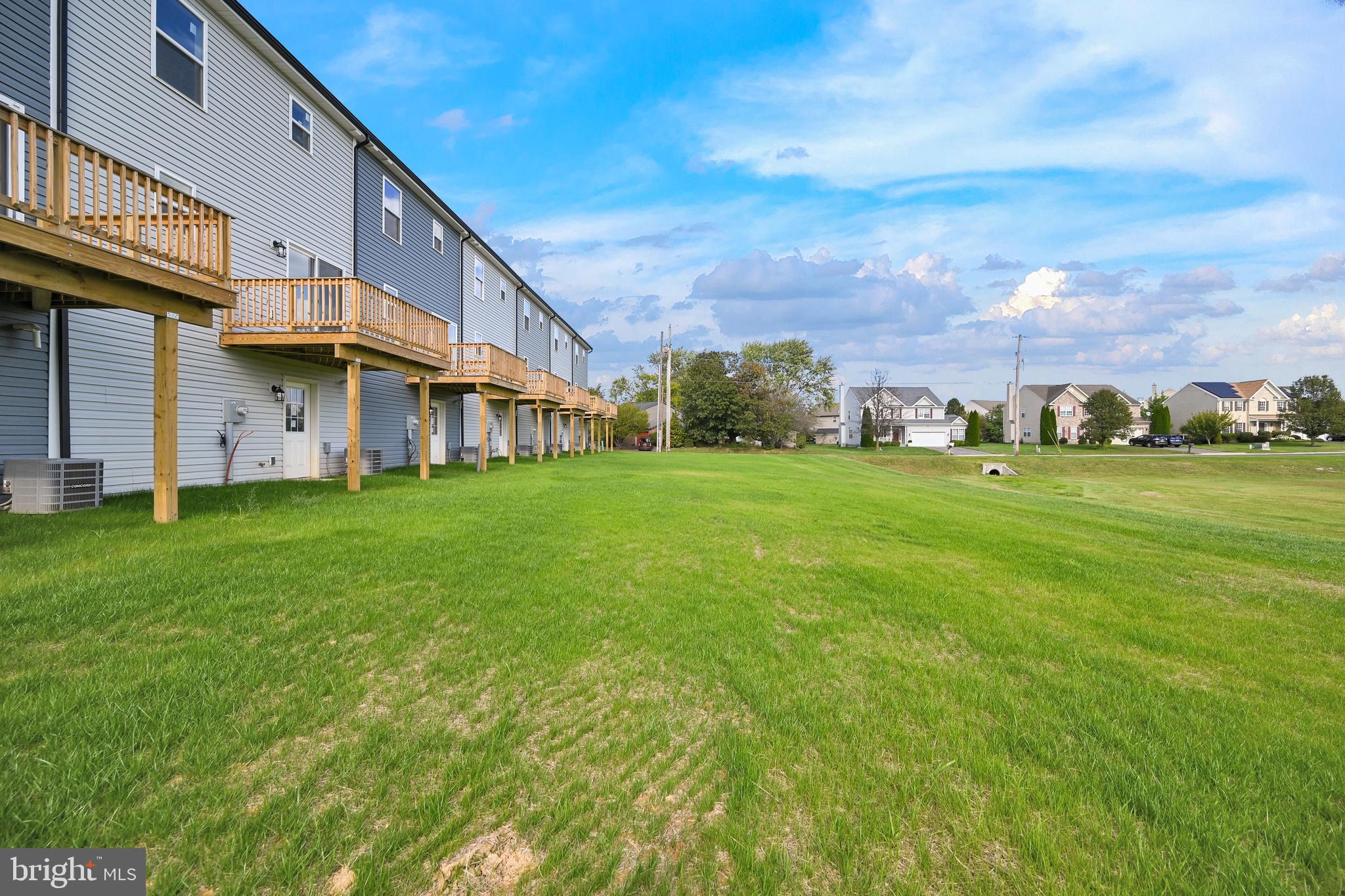 THE LANDING AT FARM LANE ESTATES - Residential