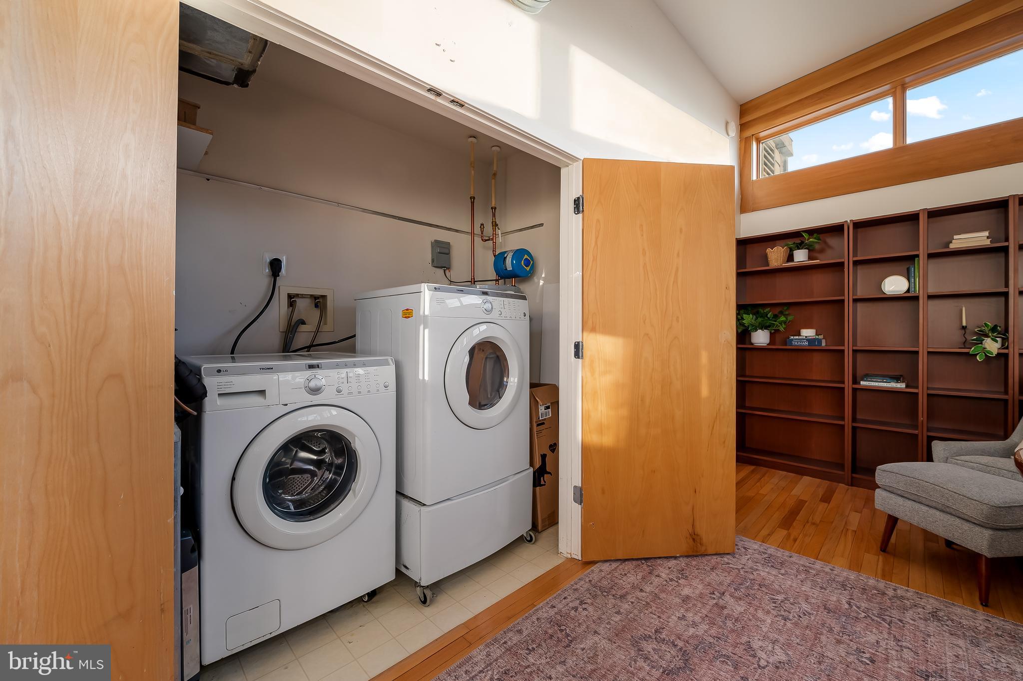 RIDGELY'S DELIGHT - Residential