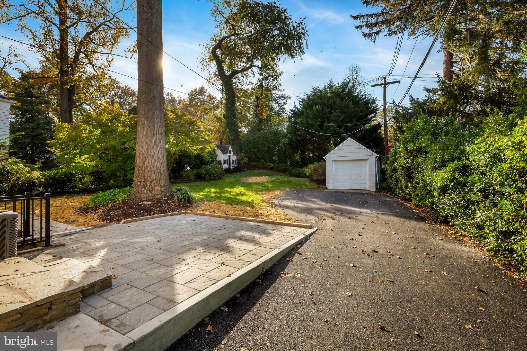 STONELEIGH - Residential