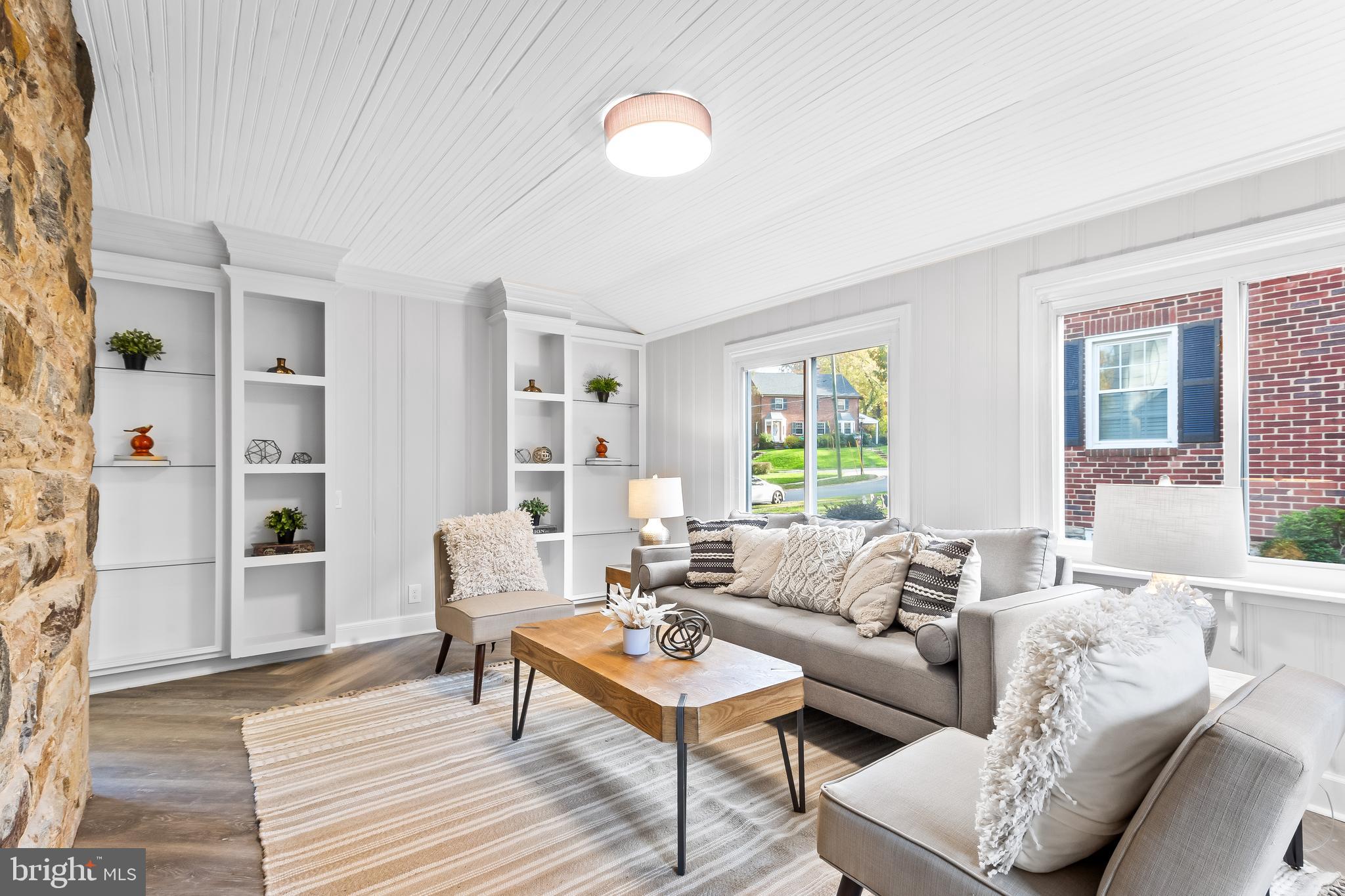 STONELEIGH - Residential