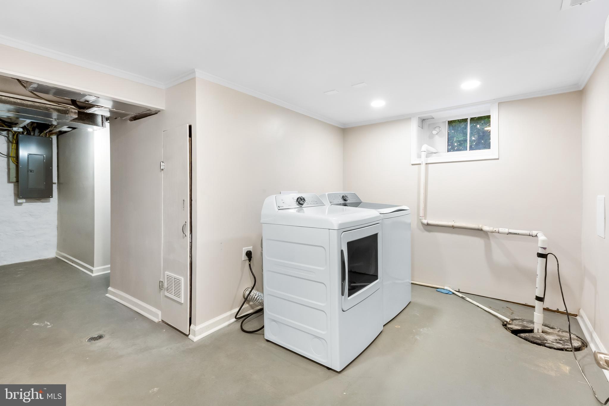 STONELEIGH - Residential