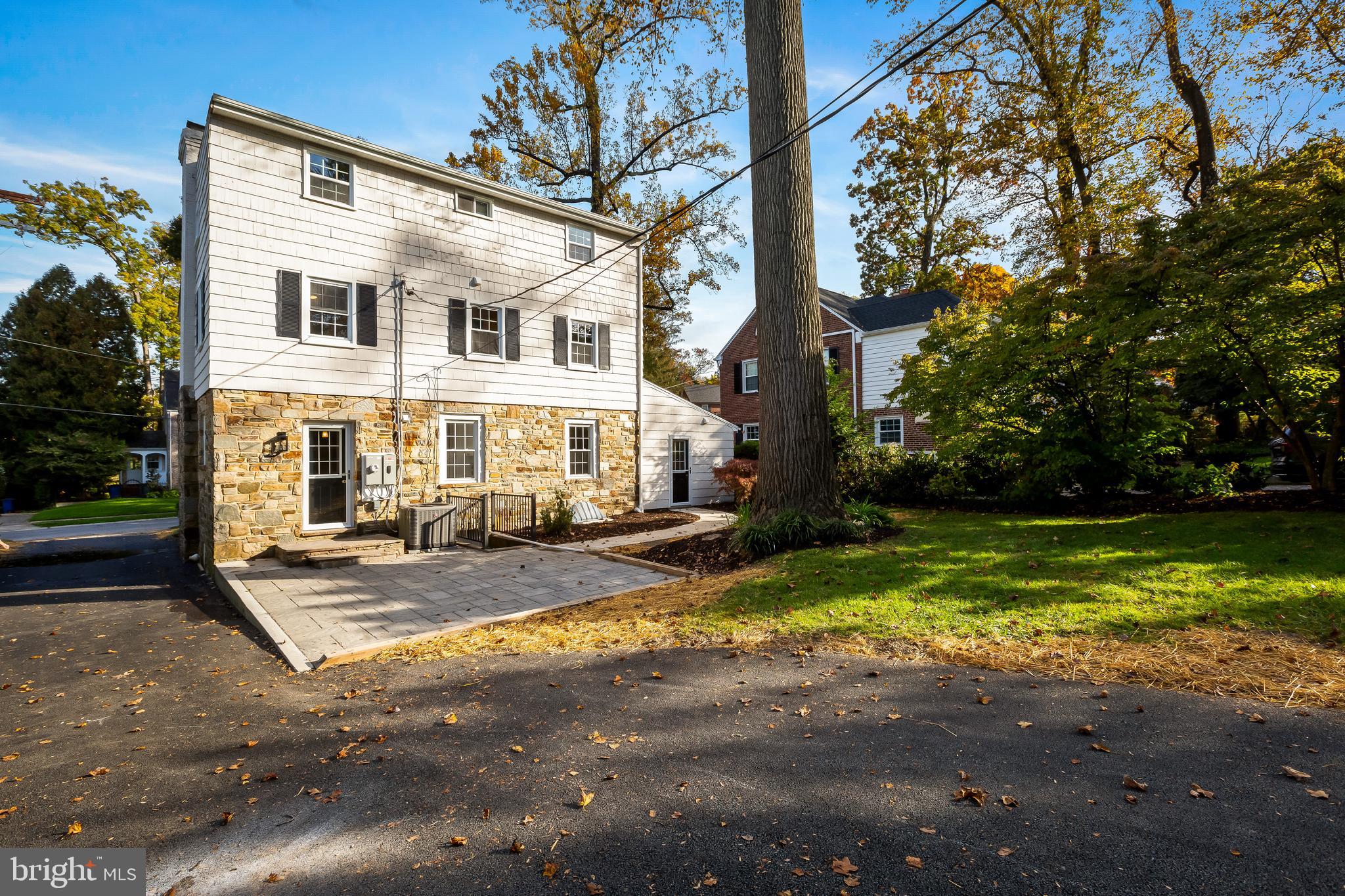 STONELEIGH - Residential