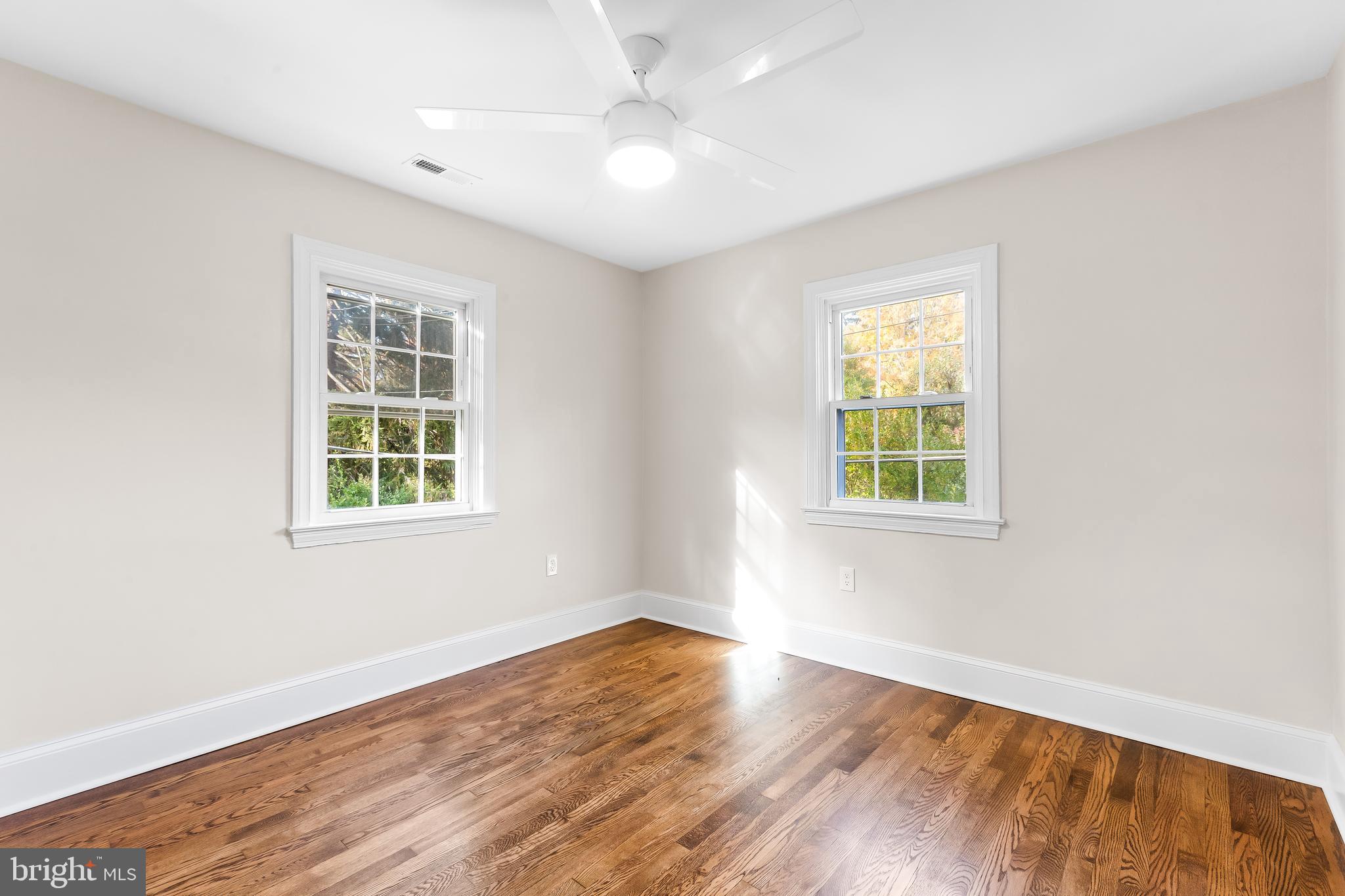 STONELEIGH - Residential