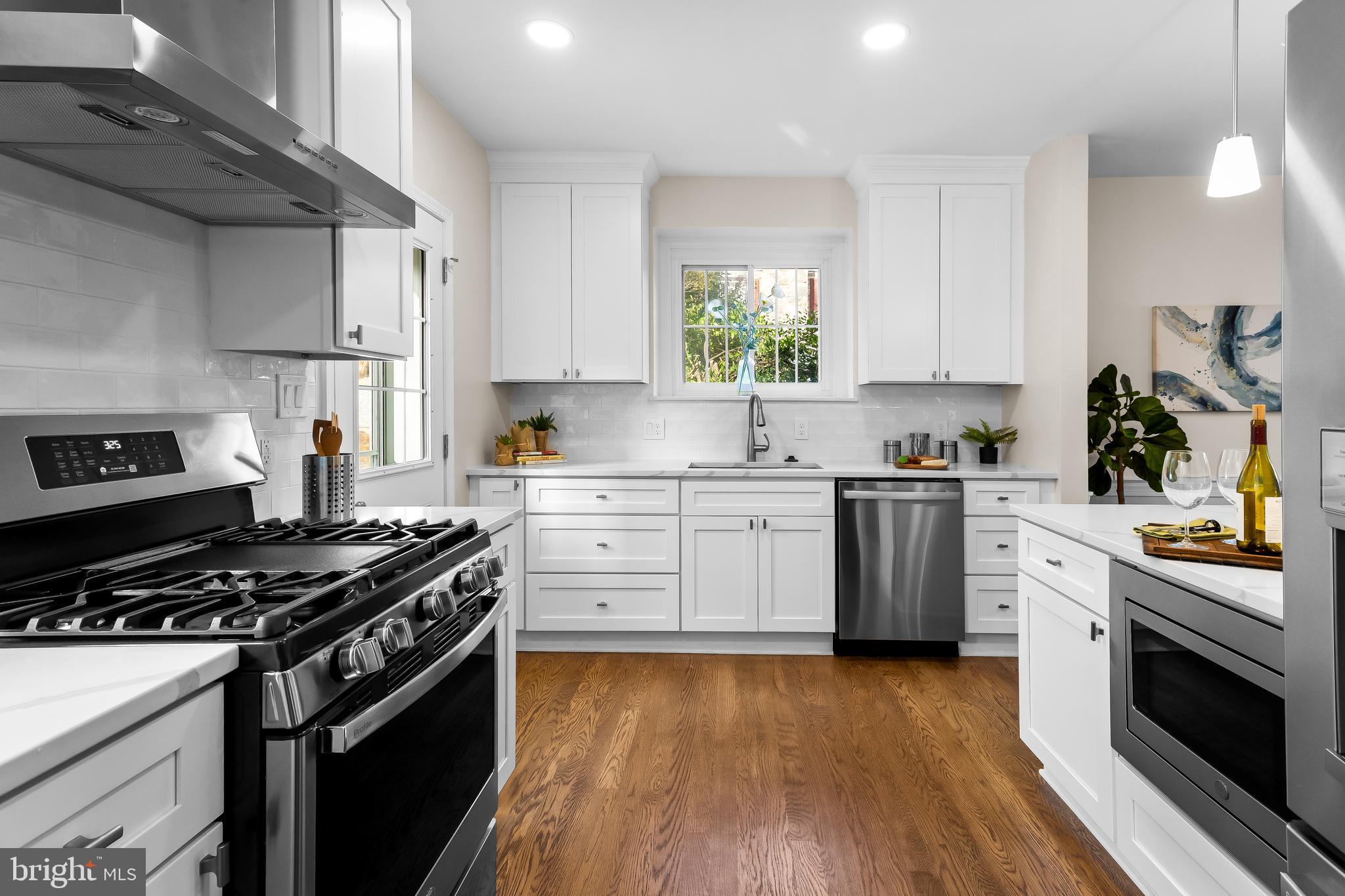 STONELEIGH - Residential