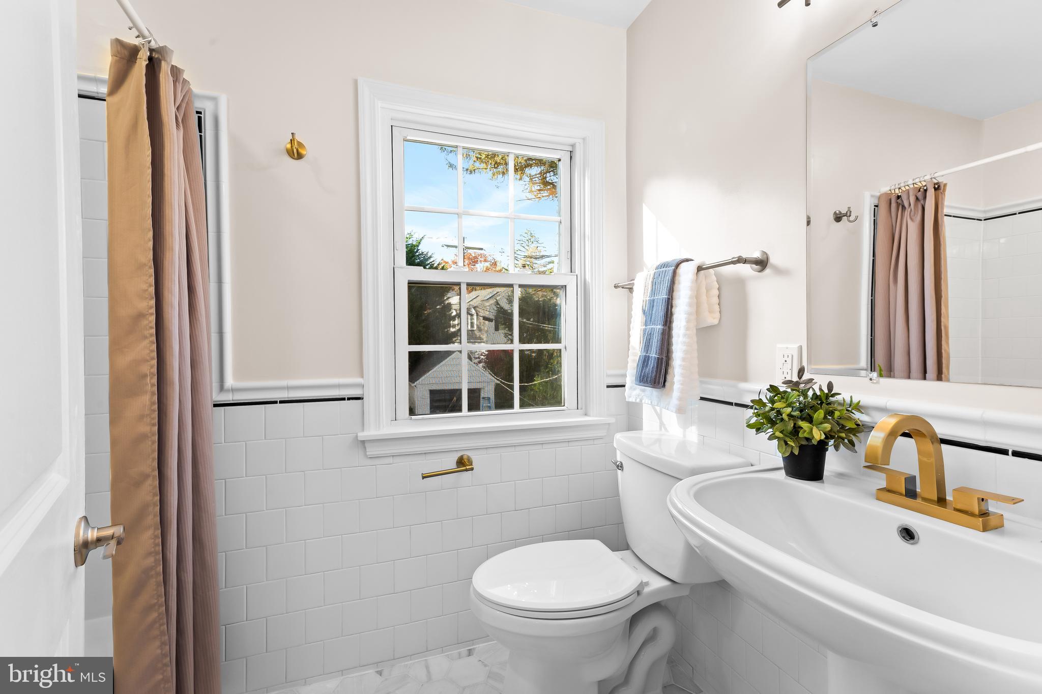 STONELEIGH - Residential