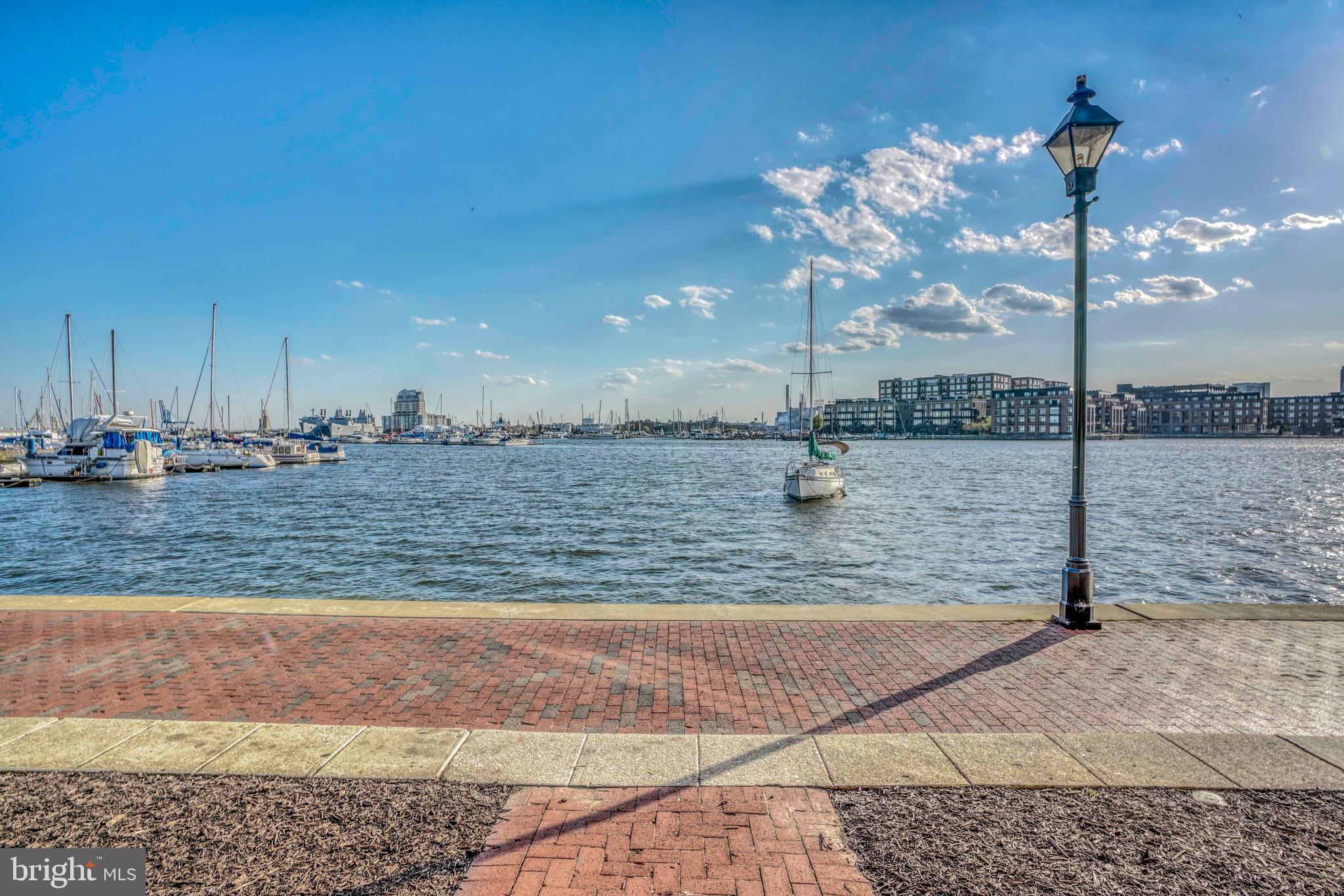 NORTH SHORE - Residential Lease