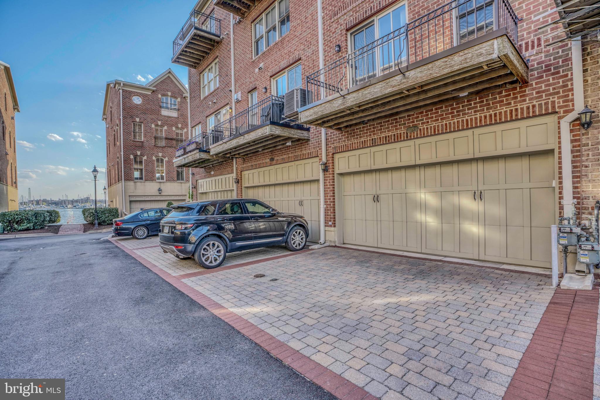 NORTH SHORE - Residential Lease