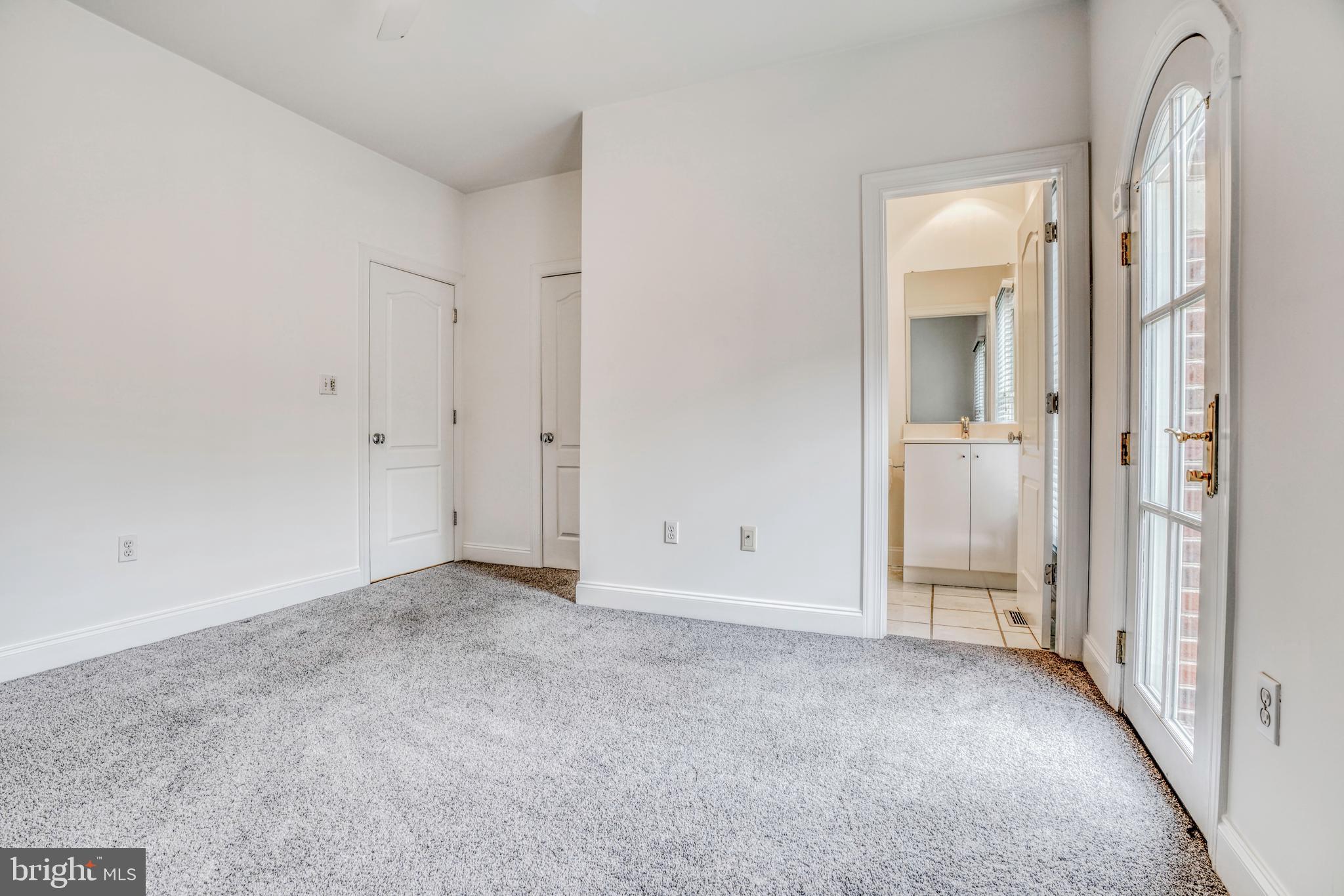 NORTH SHORE - Residential Lease