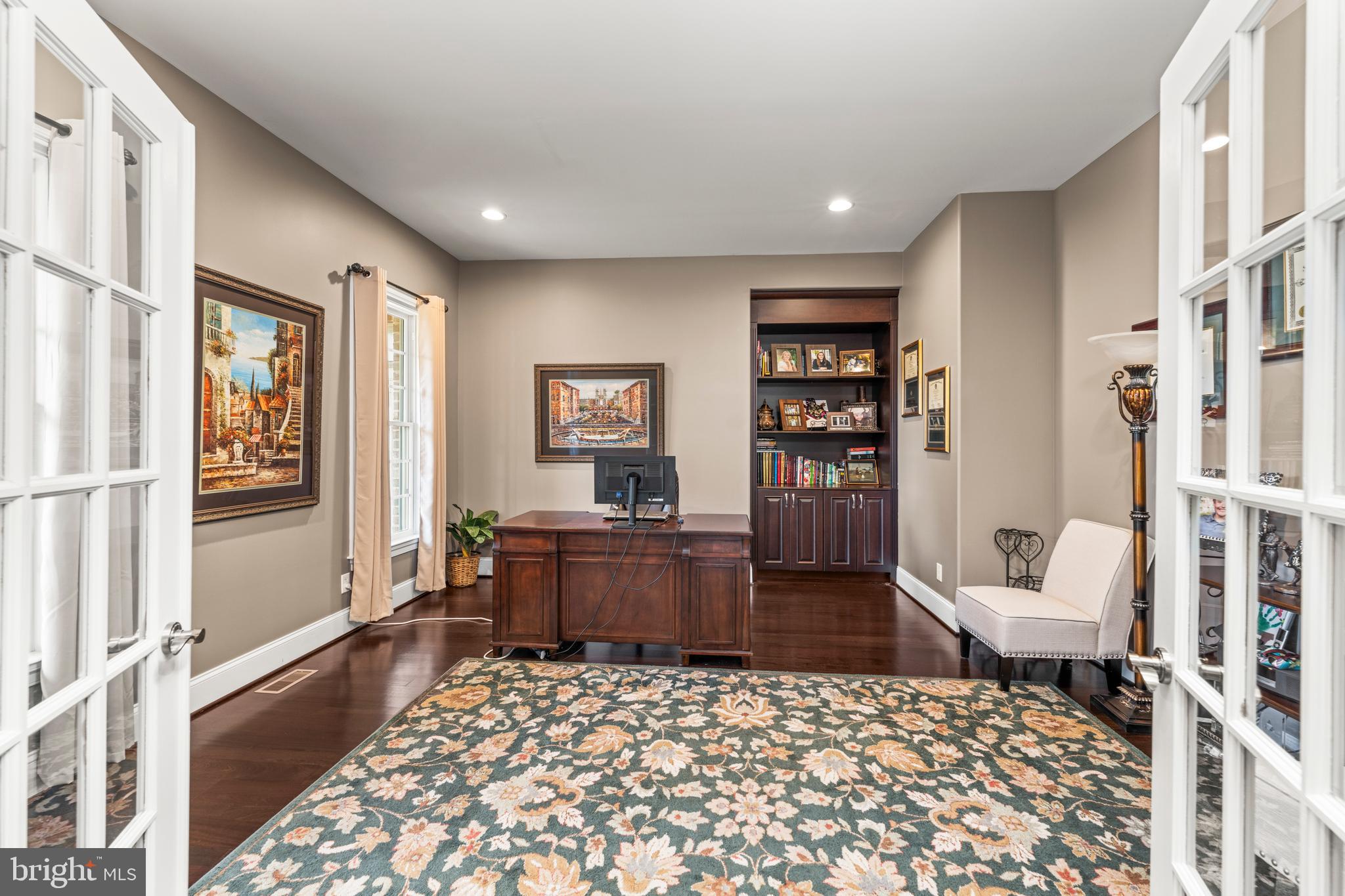 MEDFORD - Residential