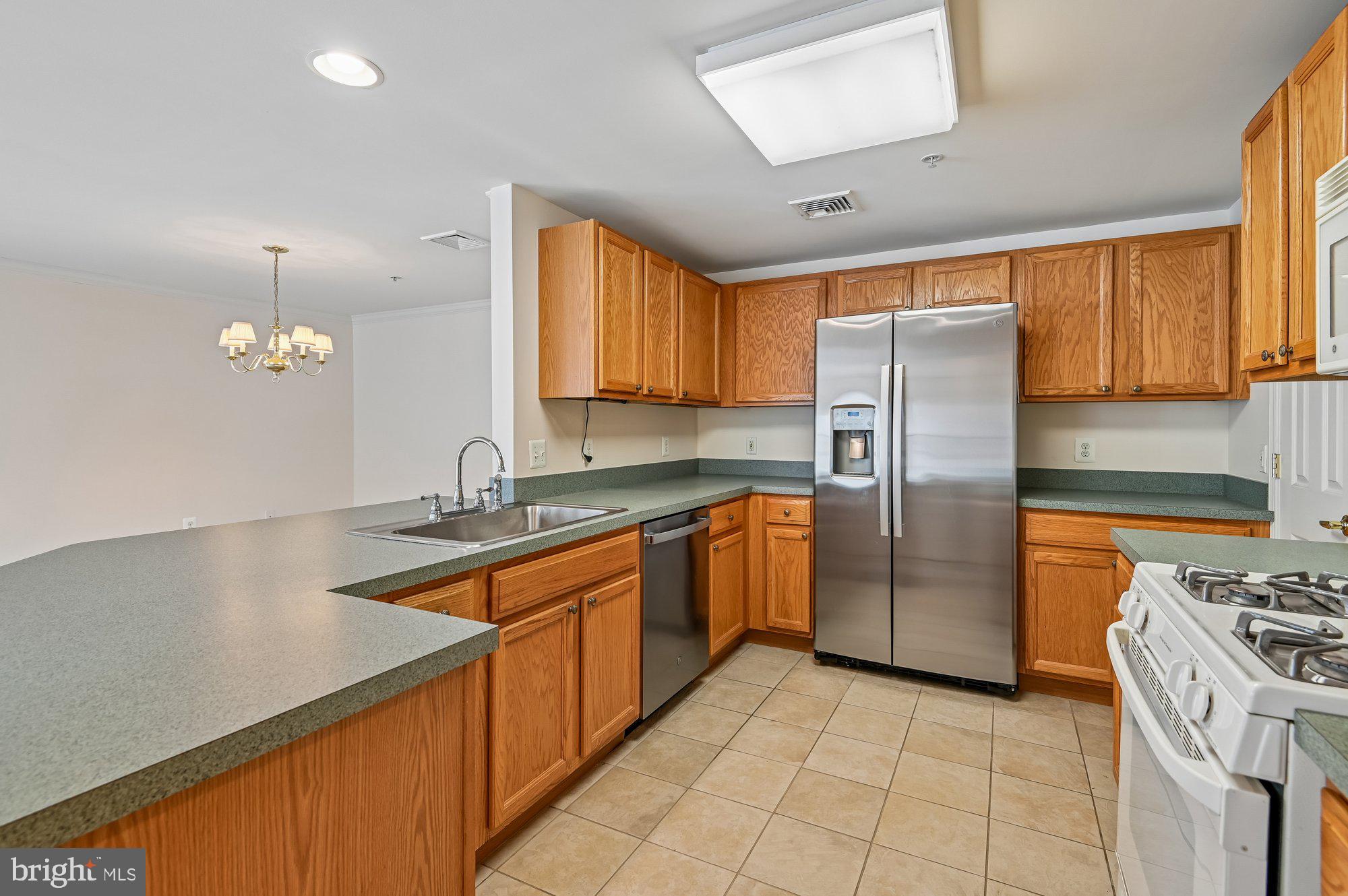 MCKINSEY PARK - Residential