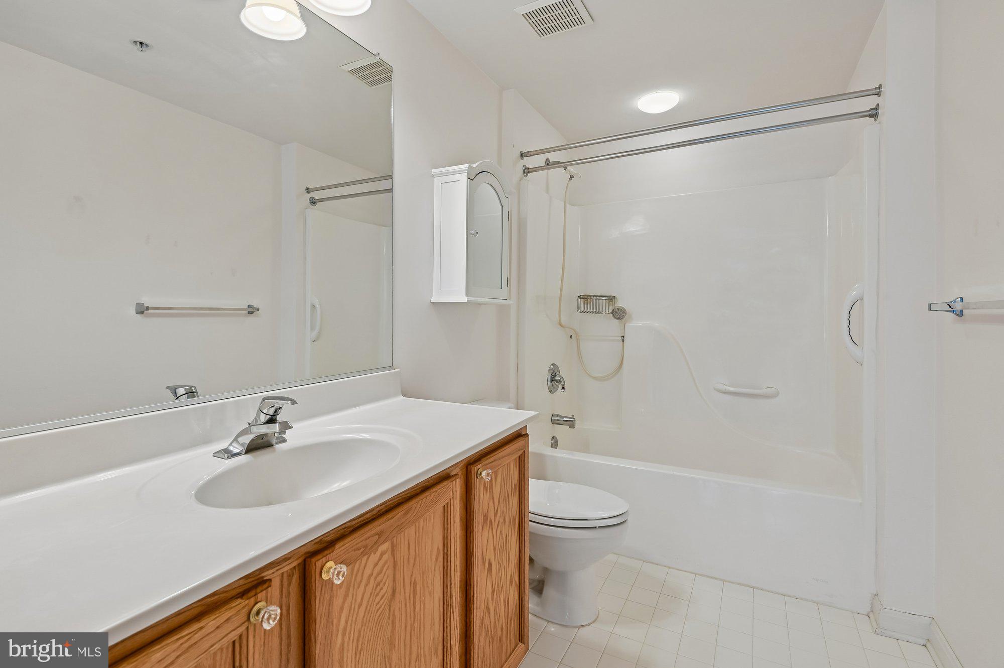 MCKINSEY PARK - Residential