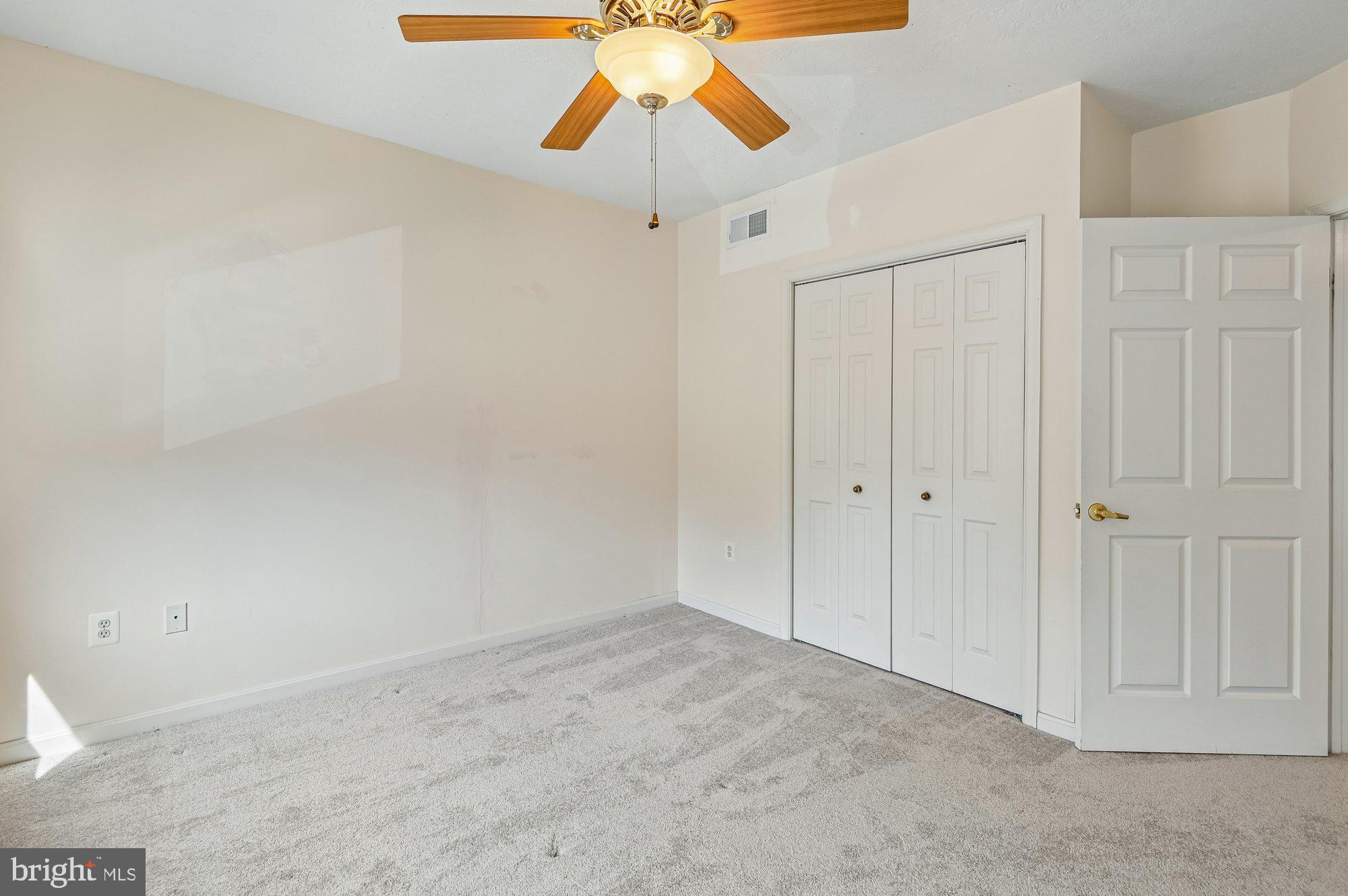 MCKINSEY PARK - Residential