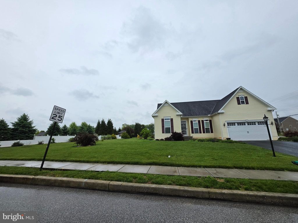 Photo of 46 Tyler Drive, HANOVER, PA 17331 (MLS # PAYK2103562)