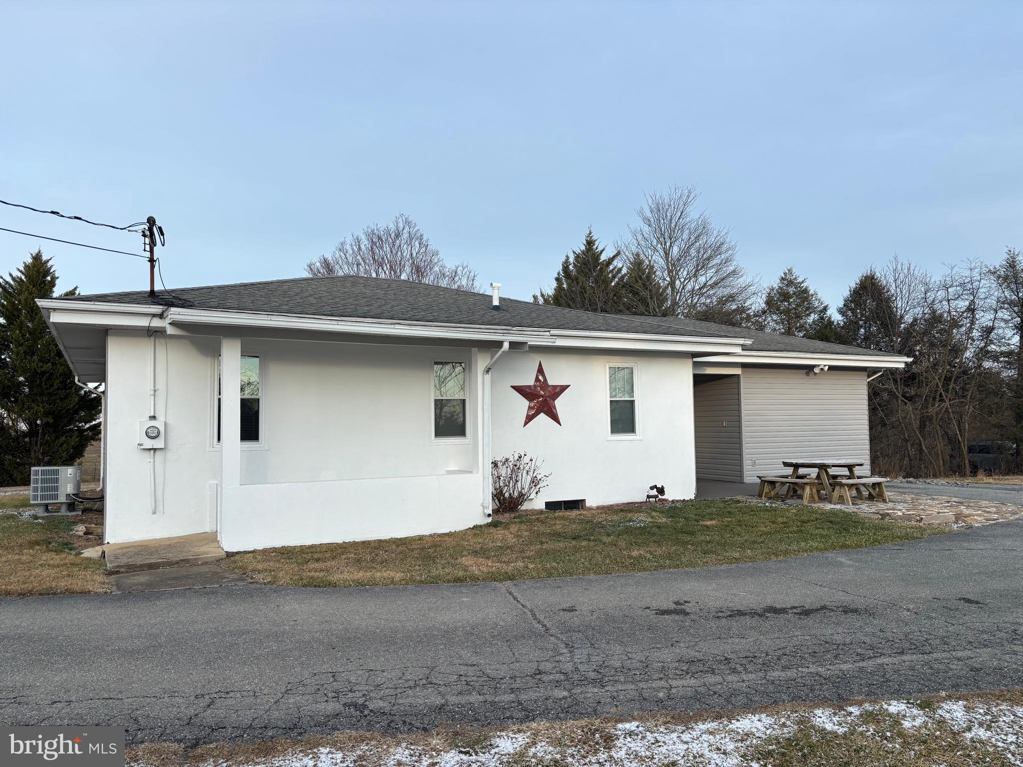 BERKELEY SPRINGS - Residential