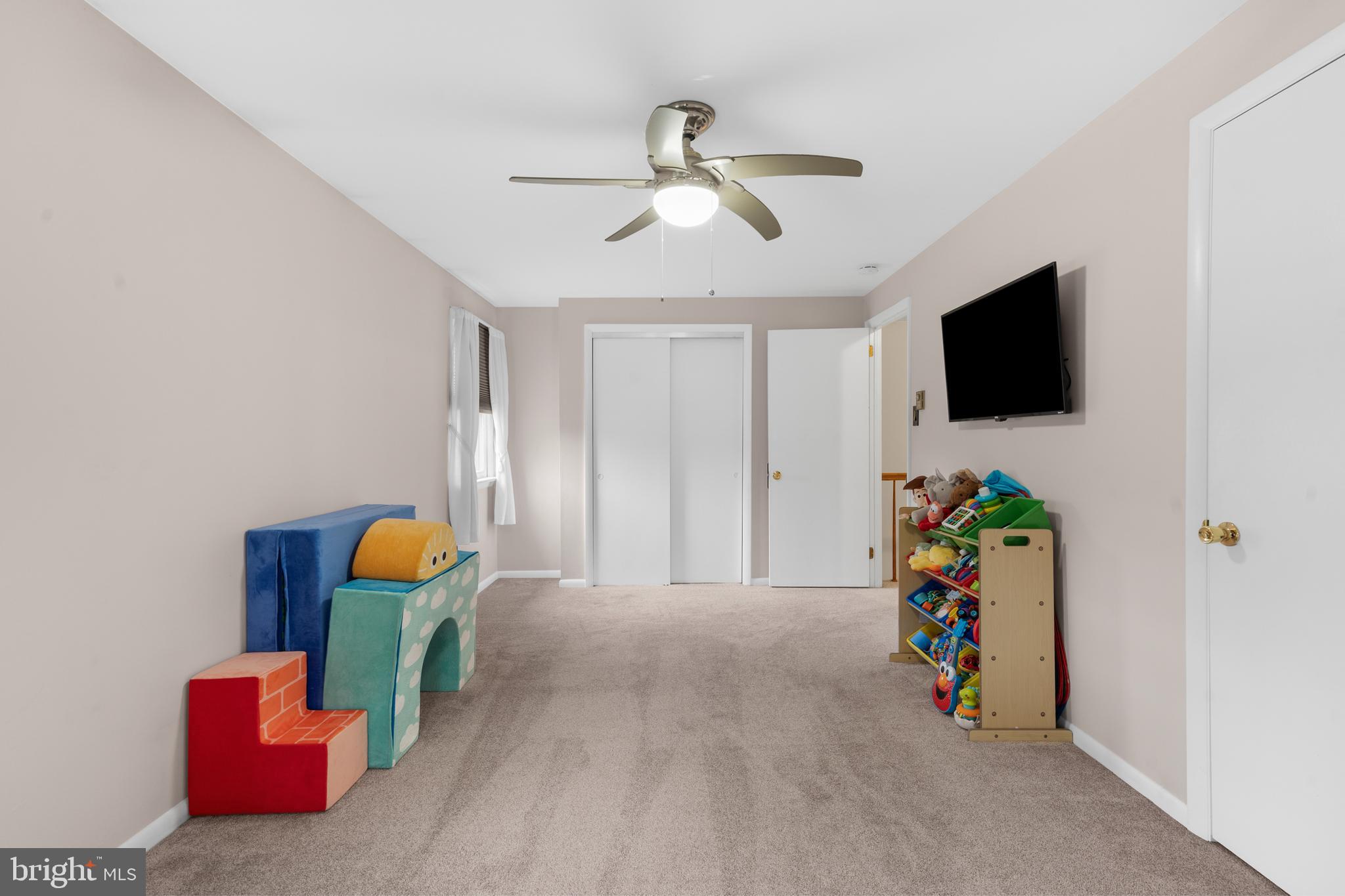 PLEASANT MDWS - Residential