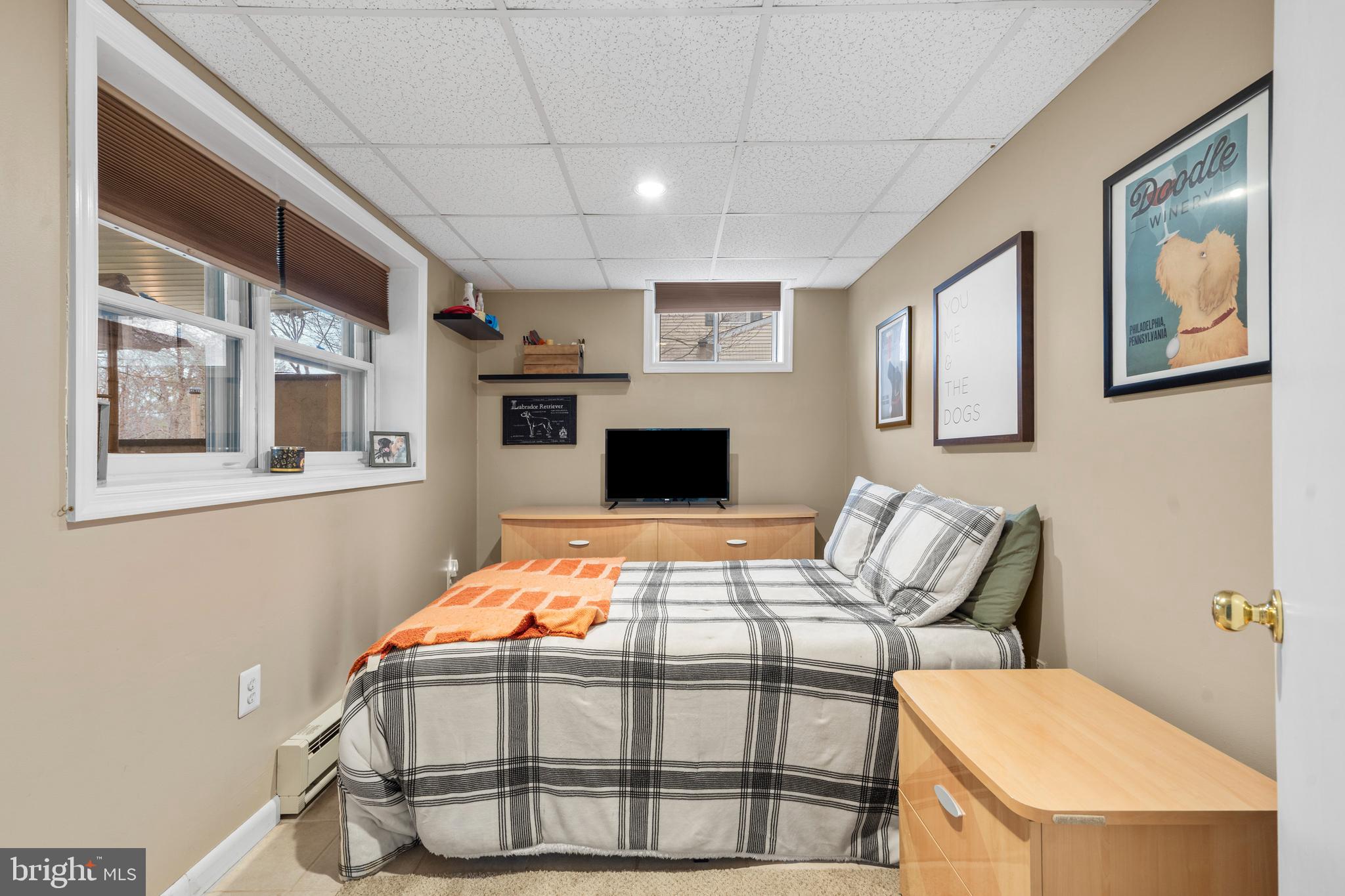 PLEASANT MDWS - Residential