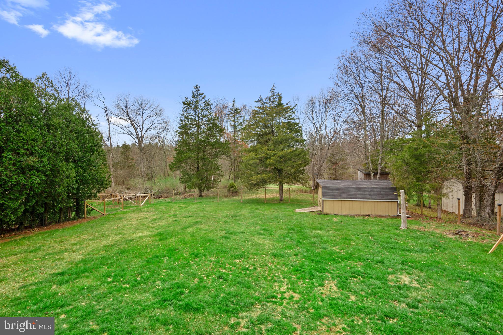 PLEASANT MDWS - Residential