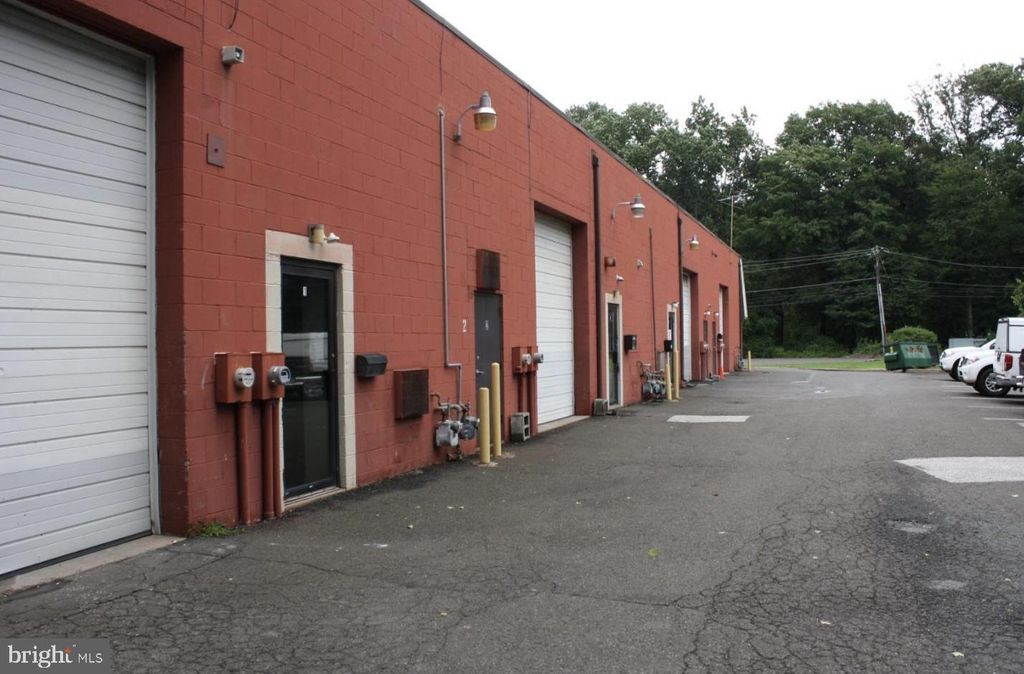 Photo of 390 Pike Road, HUNTINGDON VALLEY, PA 19006 (MLS # PABU2100864)