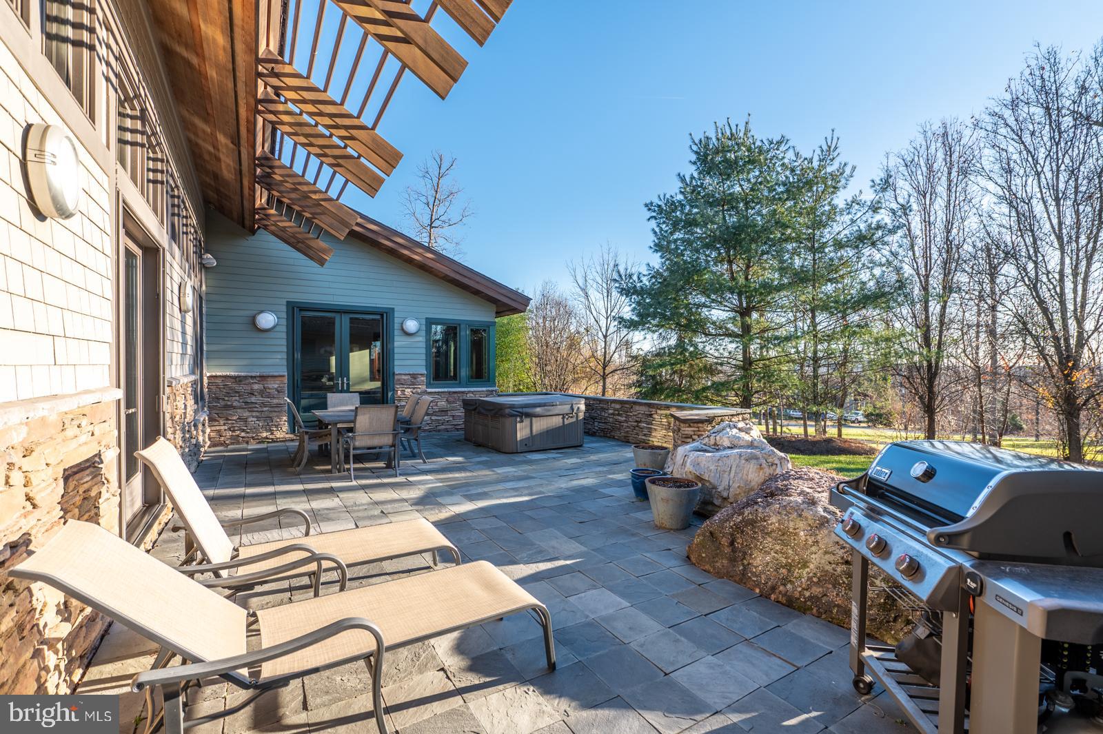 QUAIL RIDGE - Residential