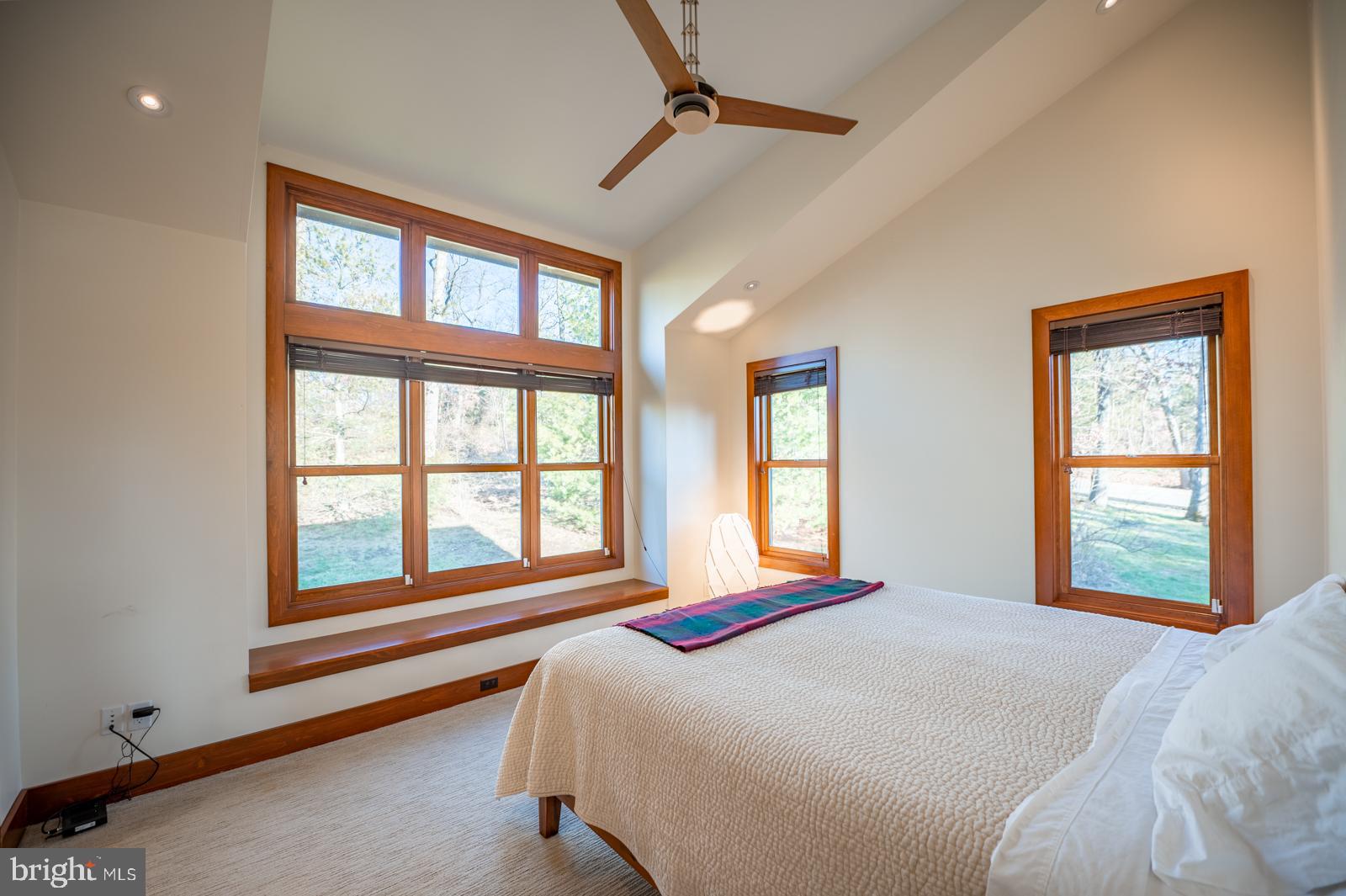 QUAIL RIDGE - Residential