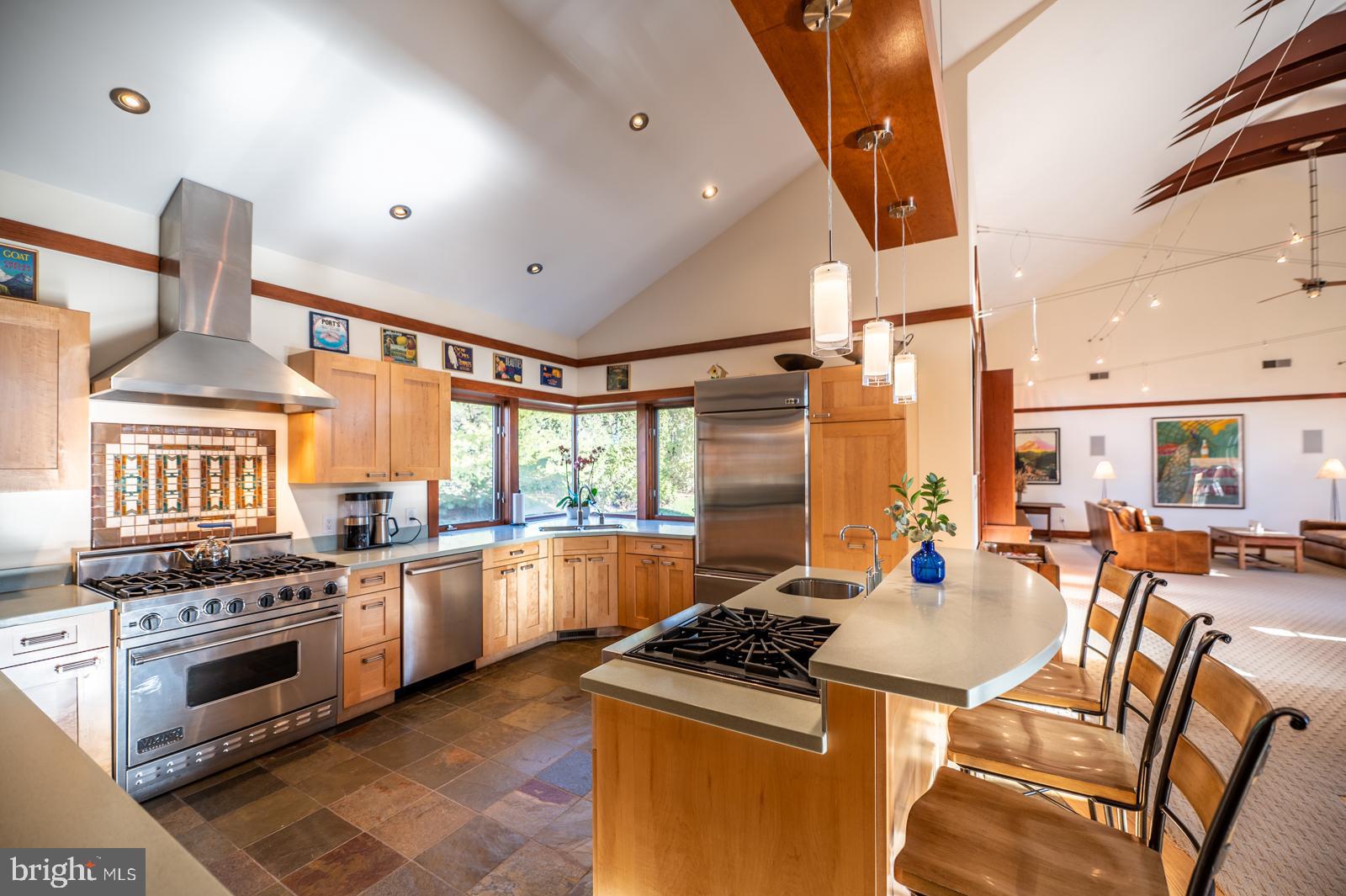 QUAIL RIDGE - Residential