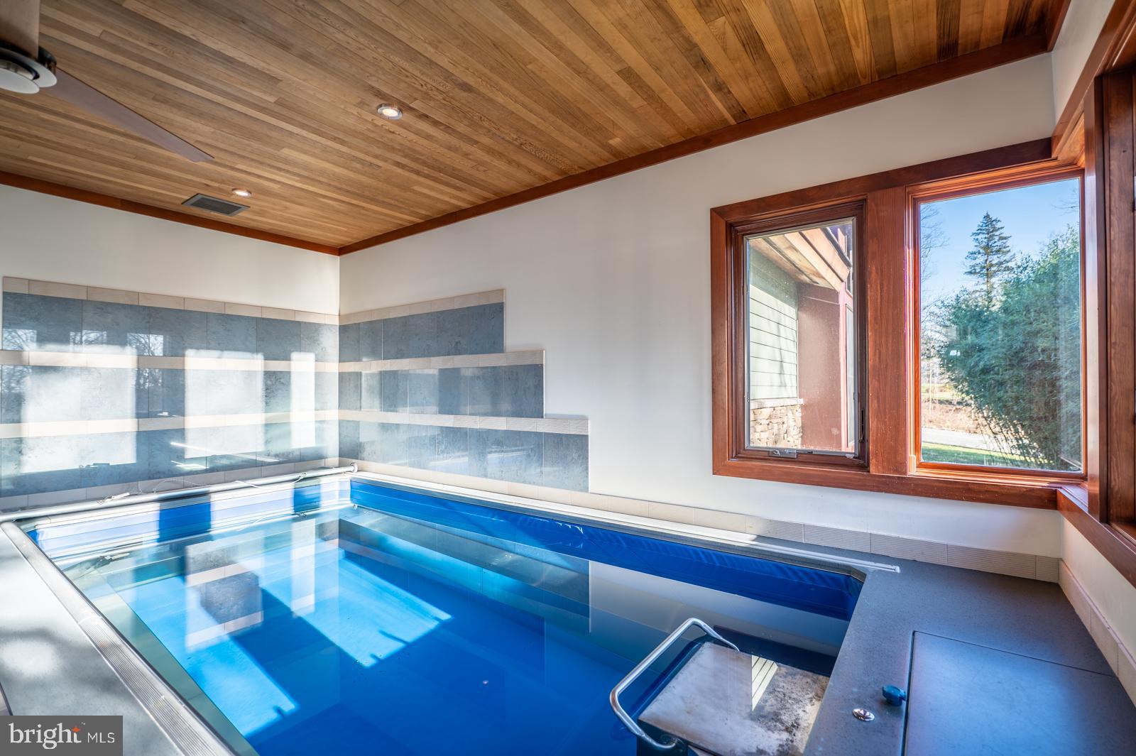 QUAIL RIDGE - Residential