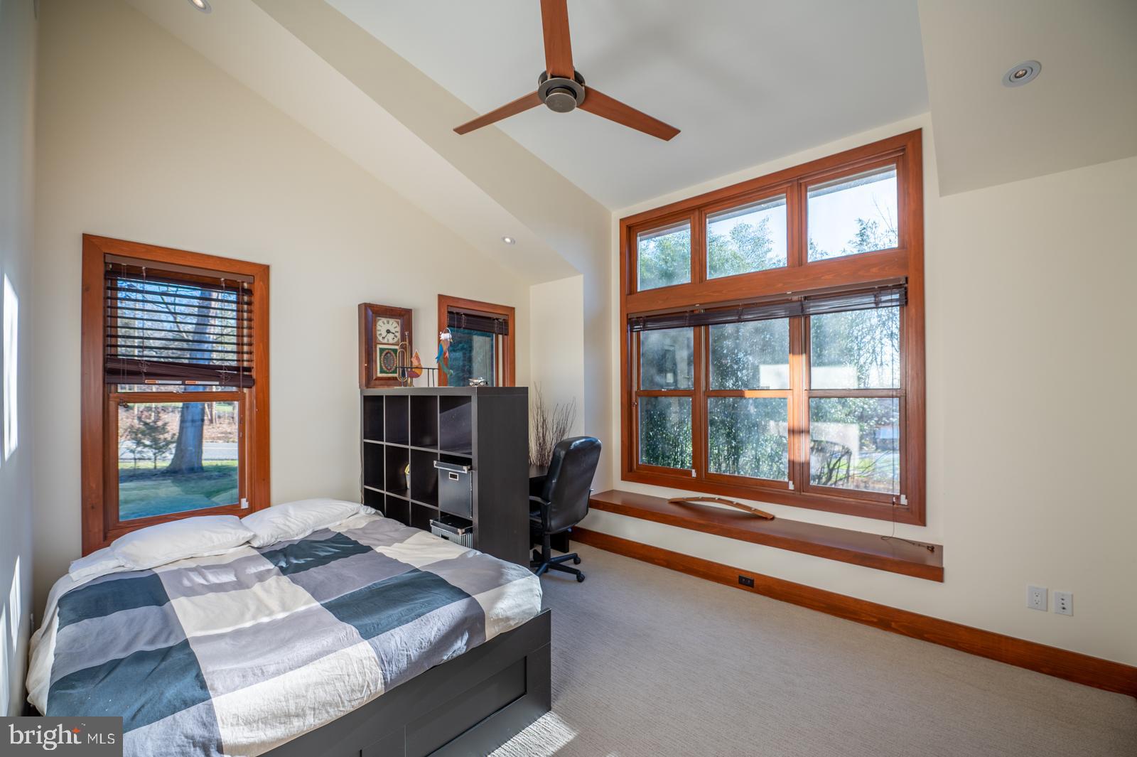 QUAIL RIDGE - Residential