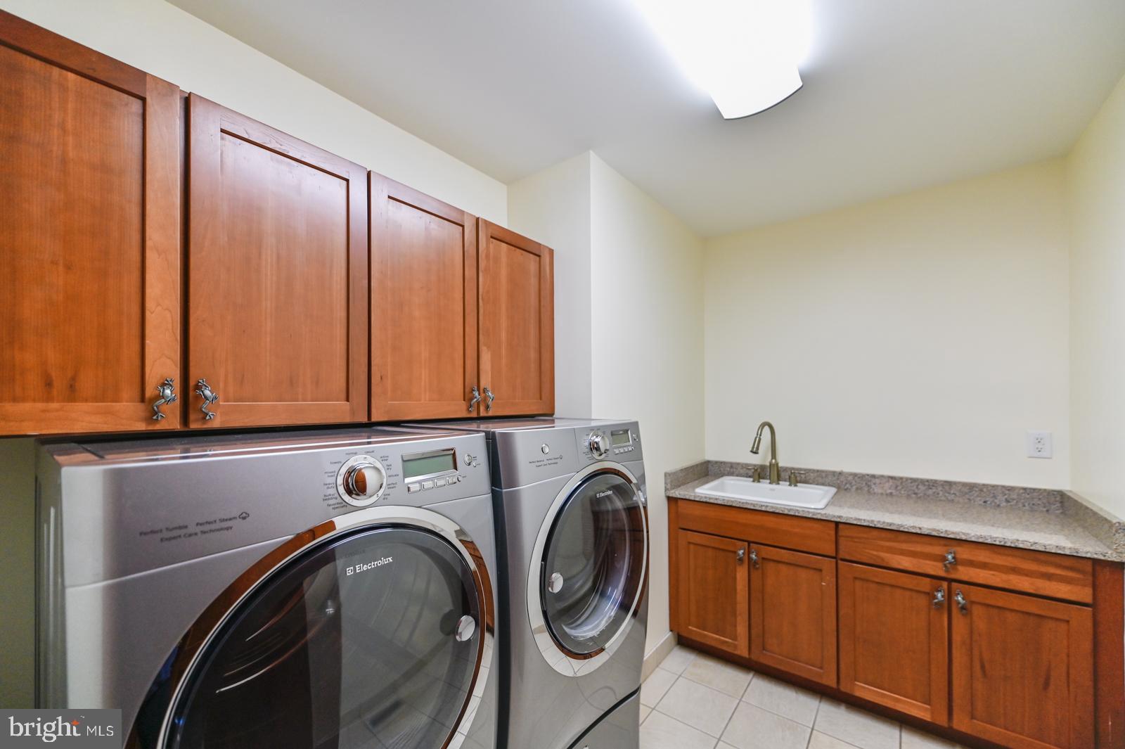 QUAIL RIDGE - Residential