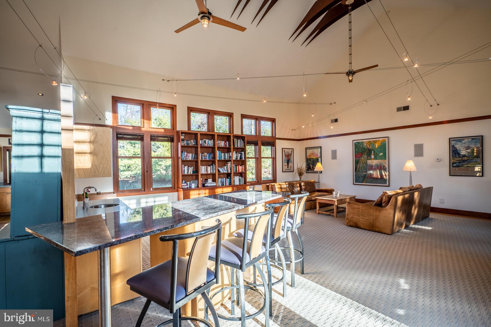 QUAIL RIDGE - Residential