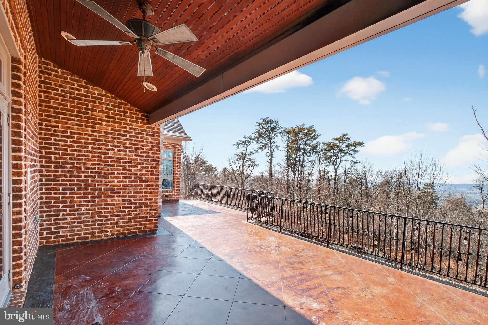 EDINBURGH FOREST - Residential