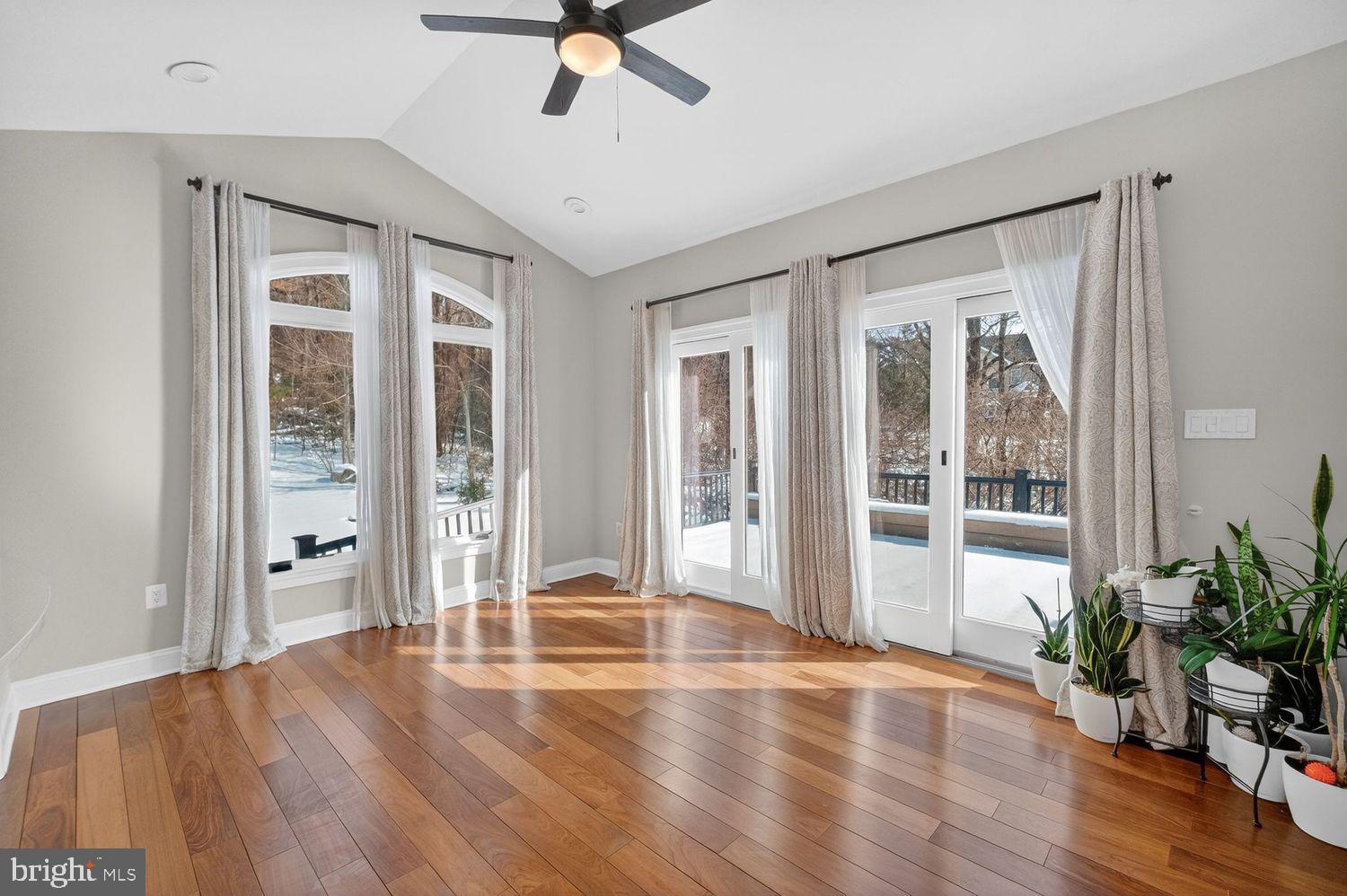 EDINBURGH FOREST - Residential