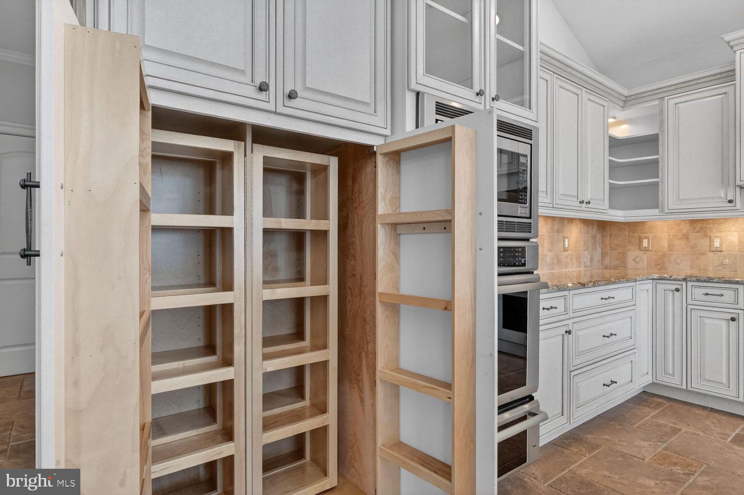 EDINBURGH FOREST - Residential