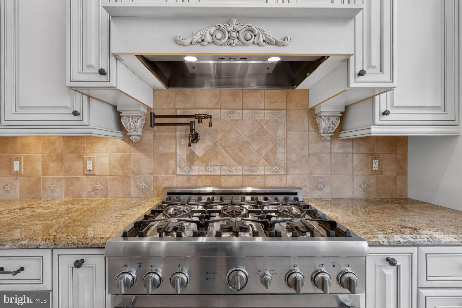 EDINBURGH FOREST - Residential