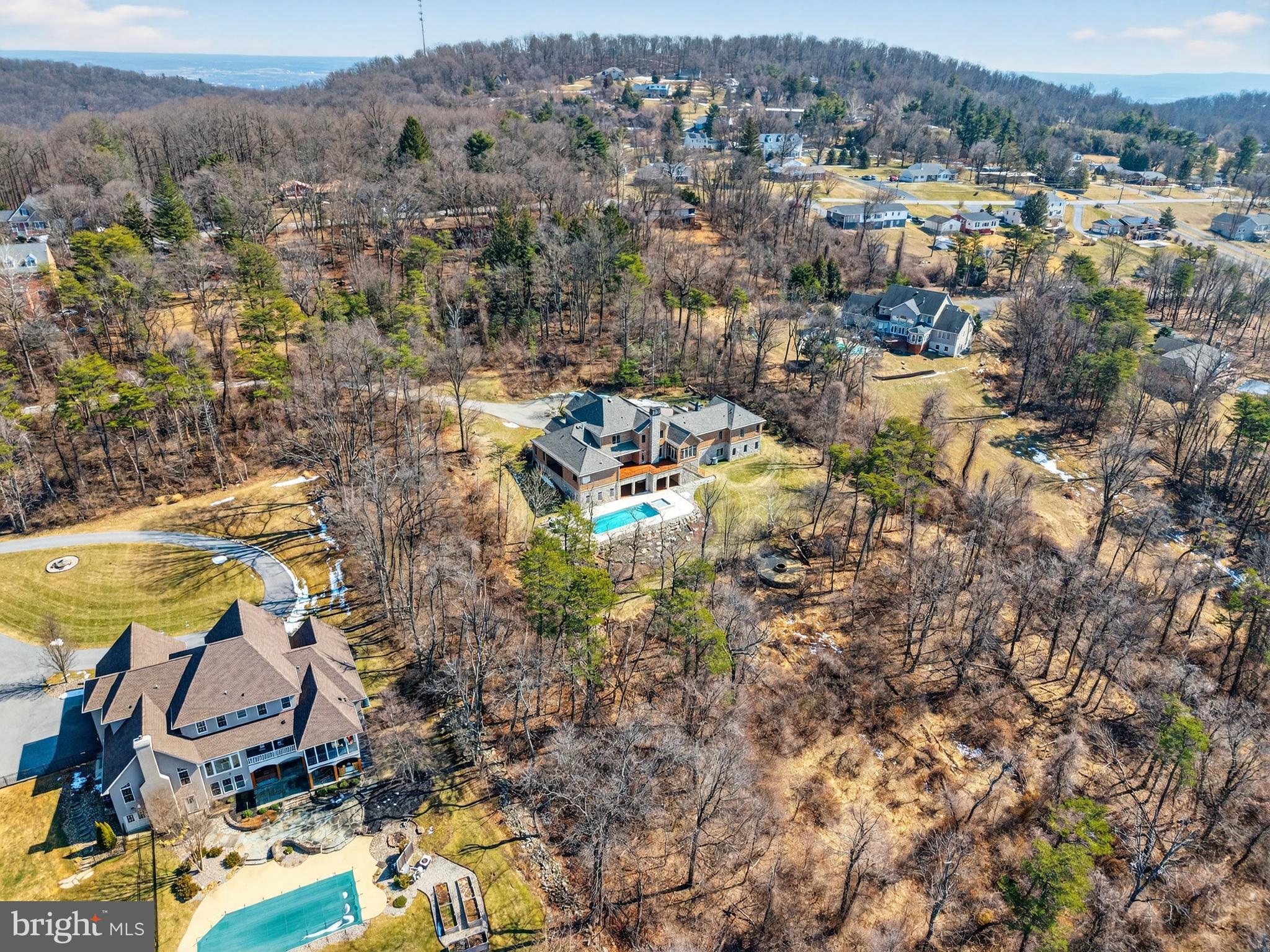 EDINBURGH FOREST - Residential
